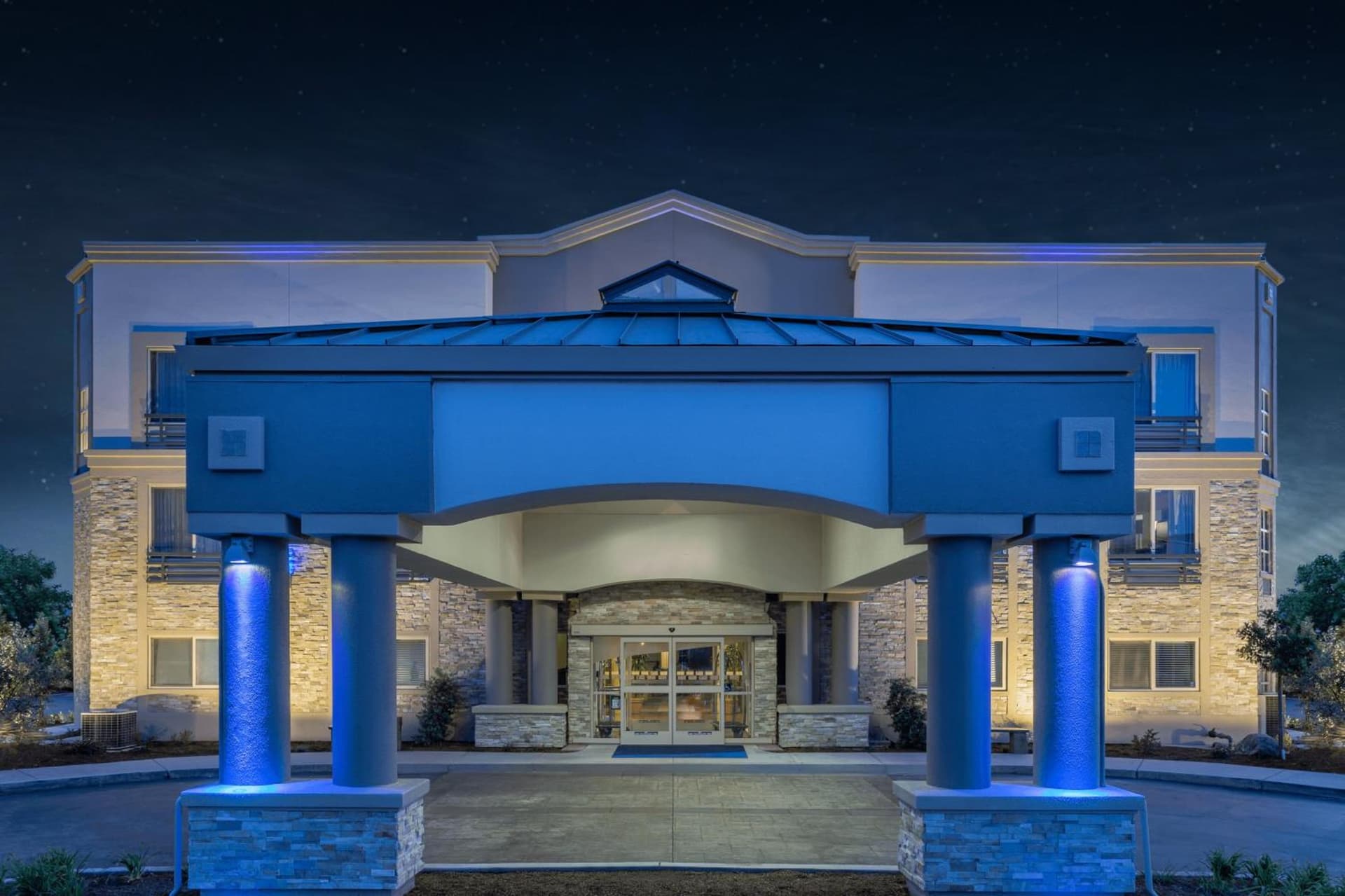 Holiday Inn Express Hotel & Suites San Jose-Morgan Hill by IHG gallery photo in Morgan Hill, CA — image 51