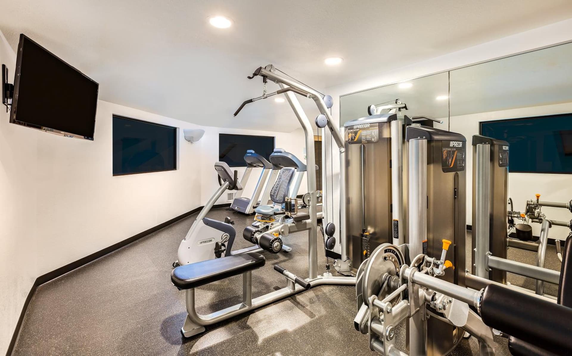Holiday Inn Express Hotel & Suites San Jose-Morgan Hill by IHG gallery photo in Morgan Hill, CA — image 6