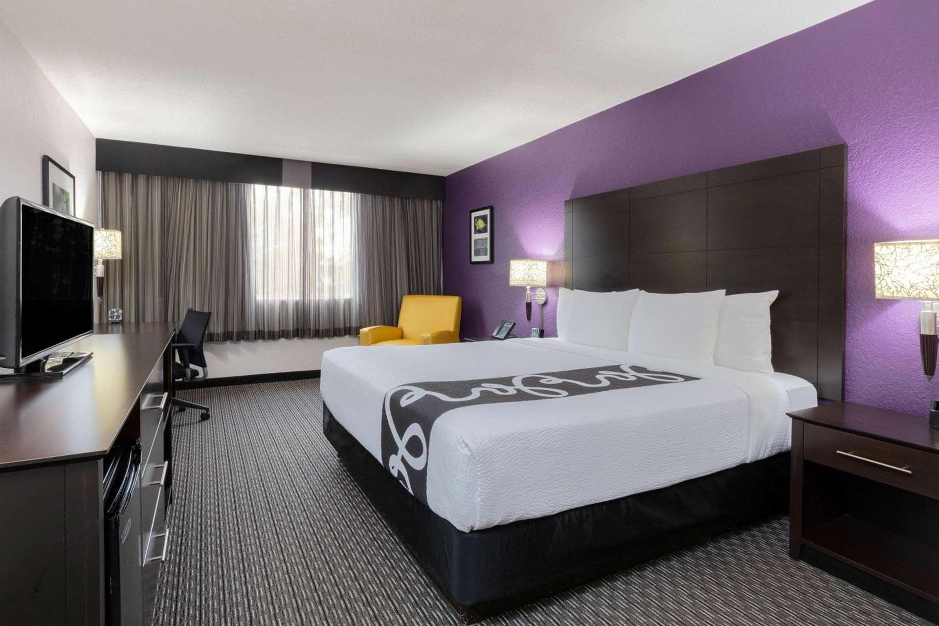 La Quinta by Wyndham Clifton/Rutherford gallery photo in Clifton, NJ — image 26