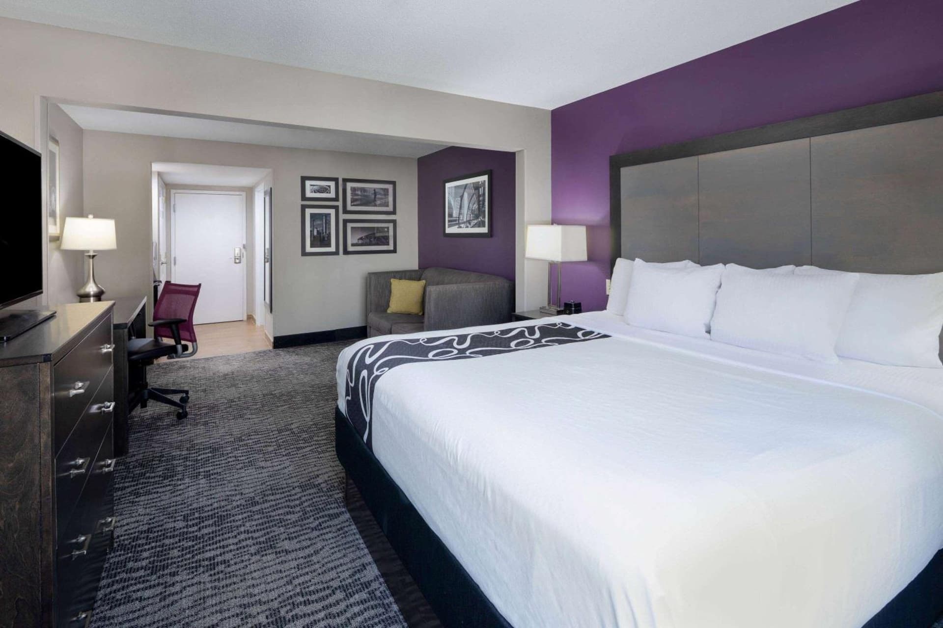 La Quinta by Wyndham Kennesaw gallery photo in Kennesaw, GA — image 16