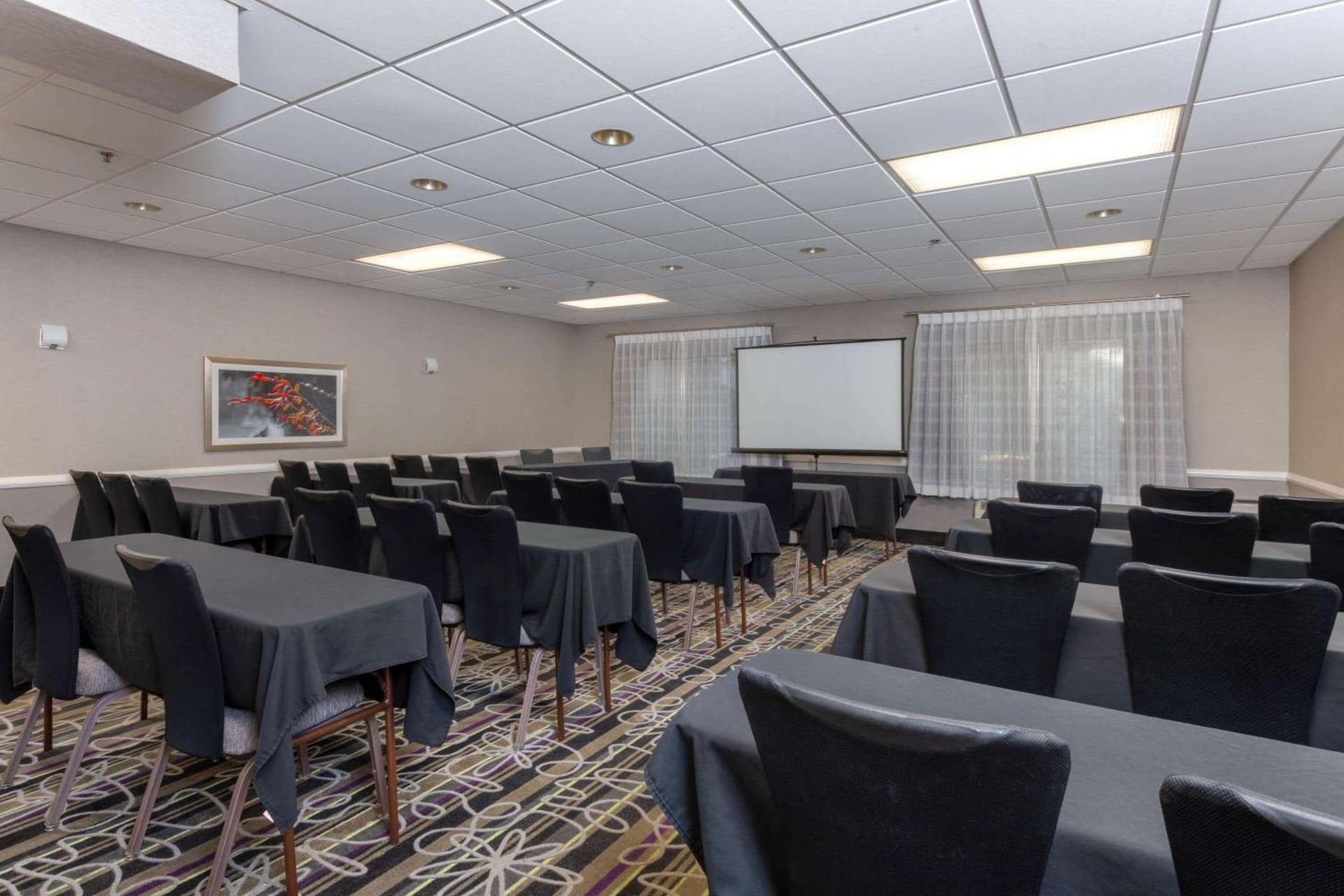 La Quinta by Wyndham Clifton/Rutherford gallery photo in Clifton, NJ — image 20