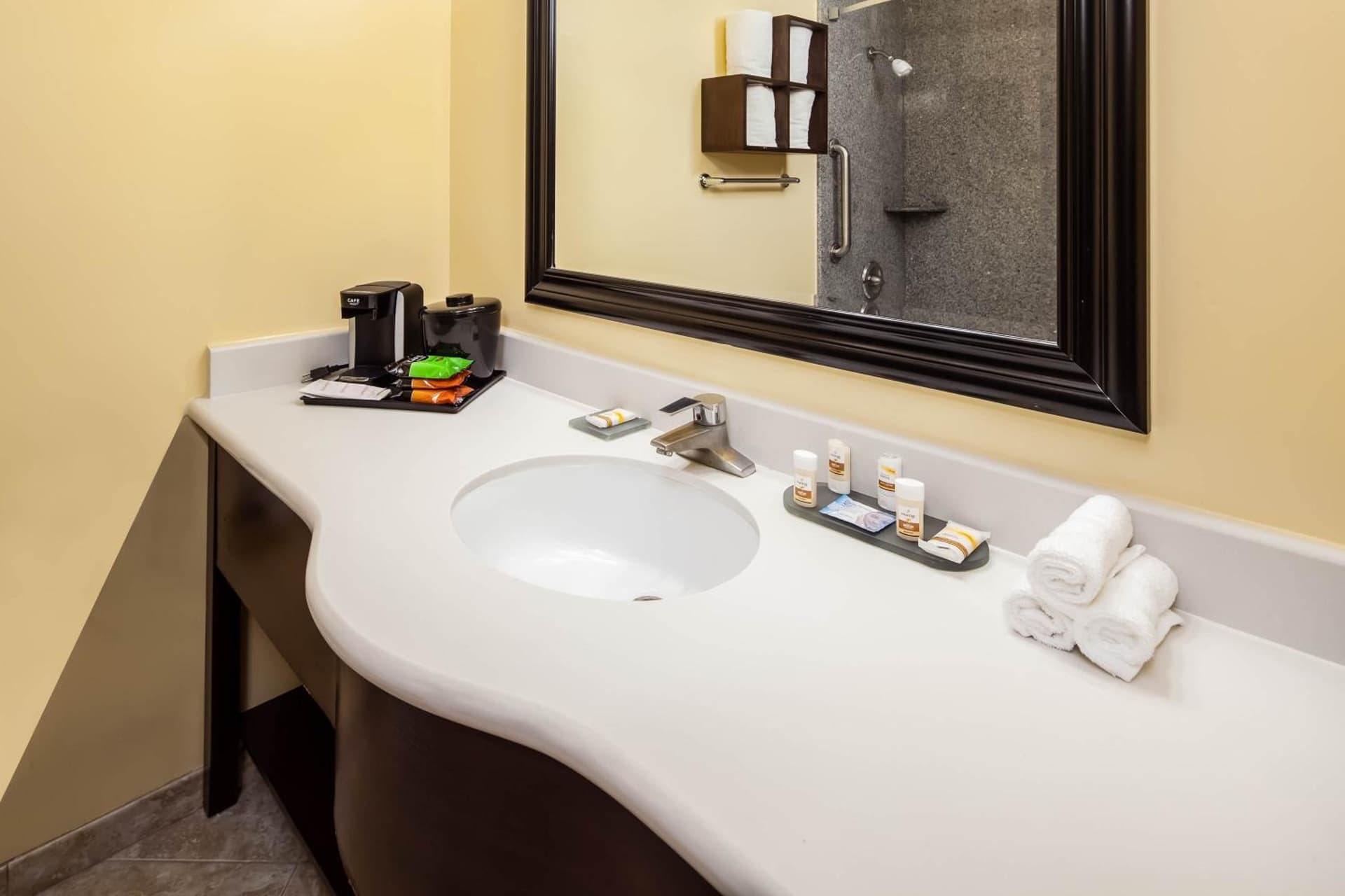 La Quinta by Wyndham Inglewood gallery photo in Inglewood, CA — image 15