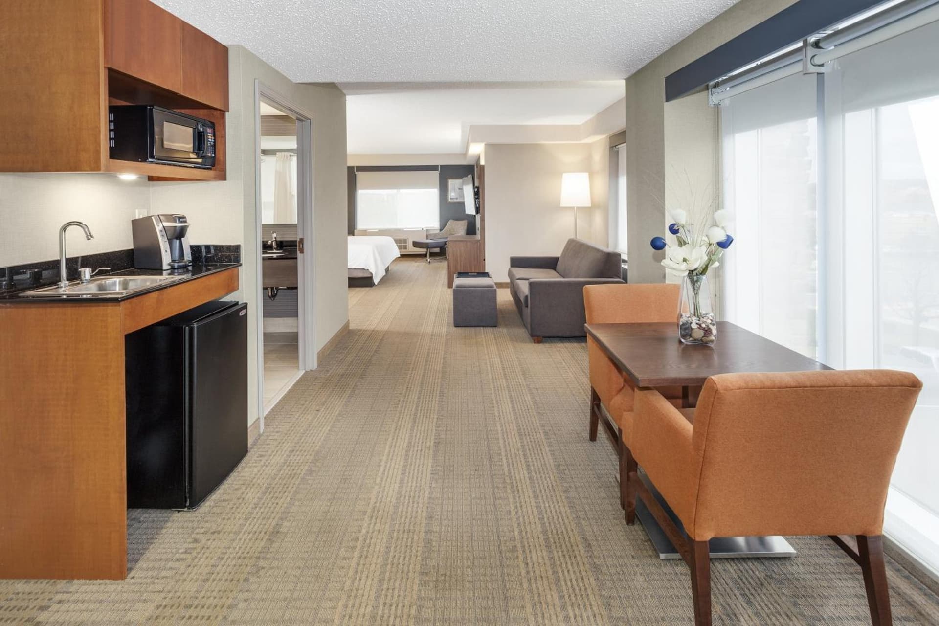Holiday Inn Express & Suites Riverhead - Long Island by IHG gallery photo in Riverhead, NY — image 6