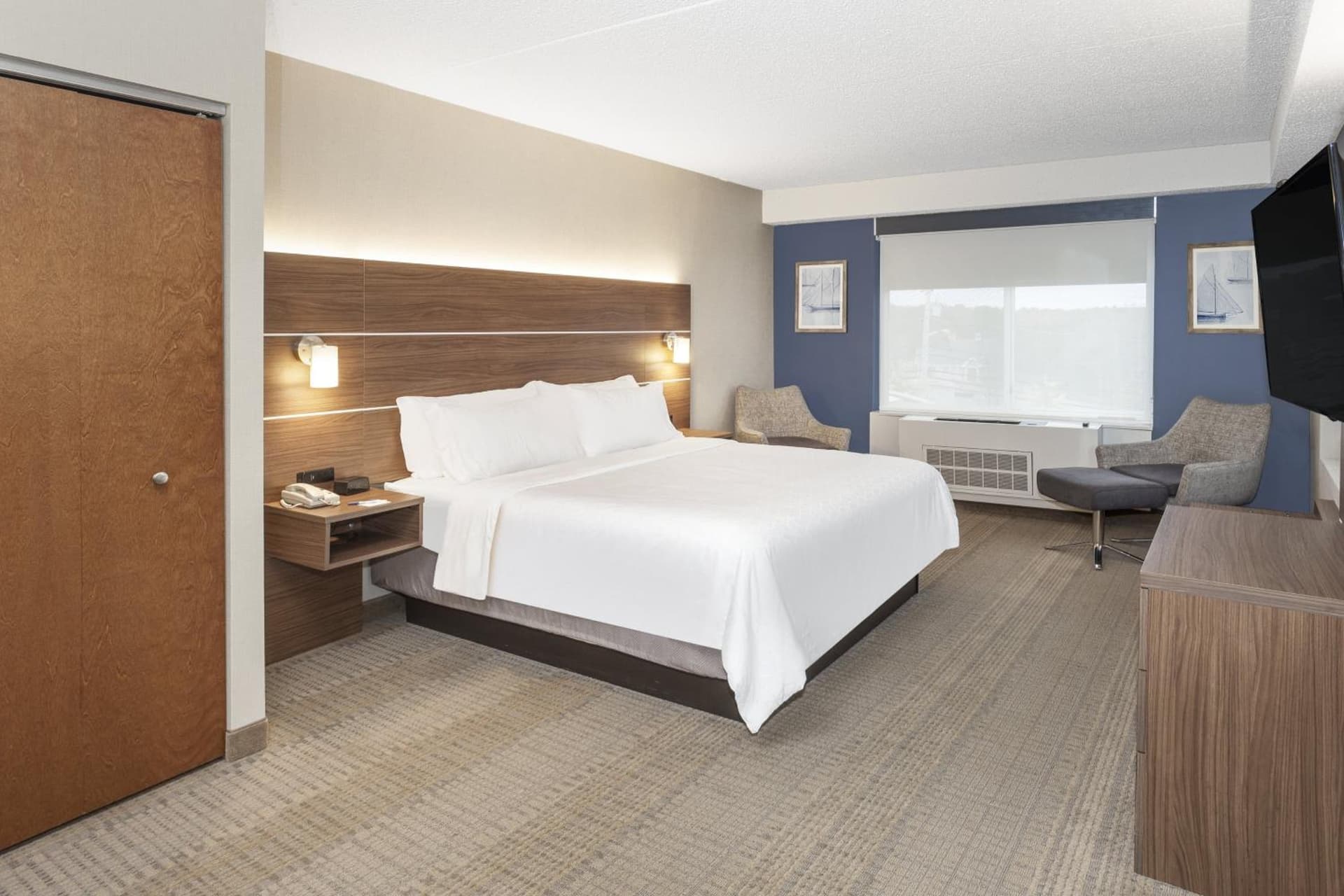 Holiday Inn Express & Suites Riverhead - Long Island by IHG gallery photo in Riverhead, NY — image 19