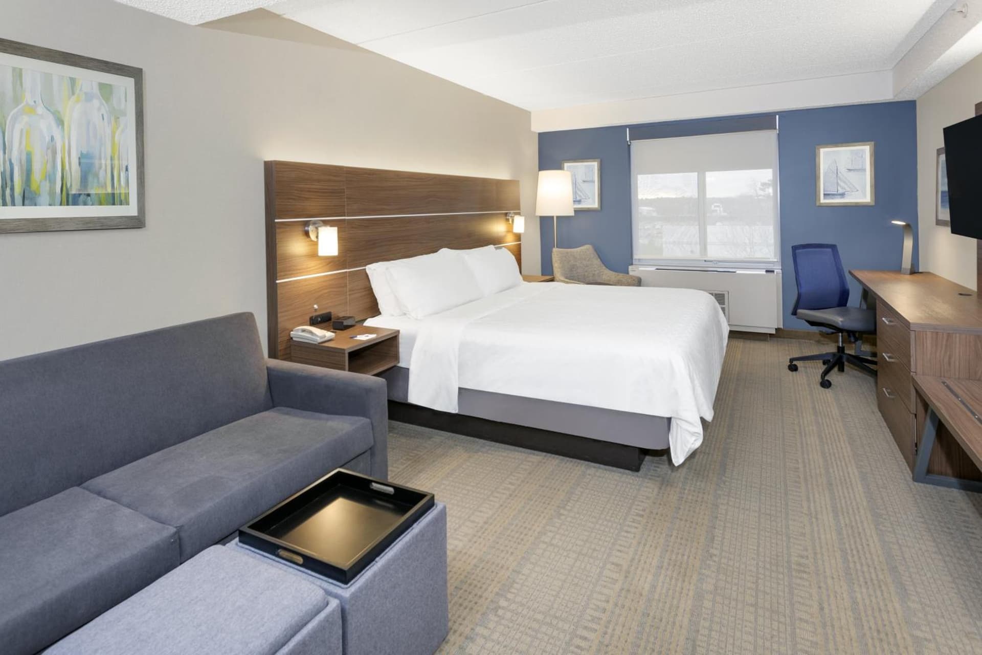 Holiday Inn Express & Suites Riverhead - Long Island by IHG gallery photo in Riverhead, NY — image 14