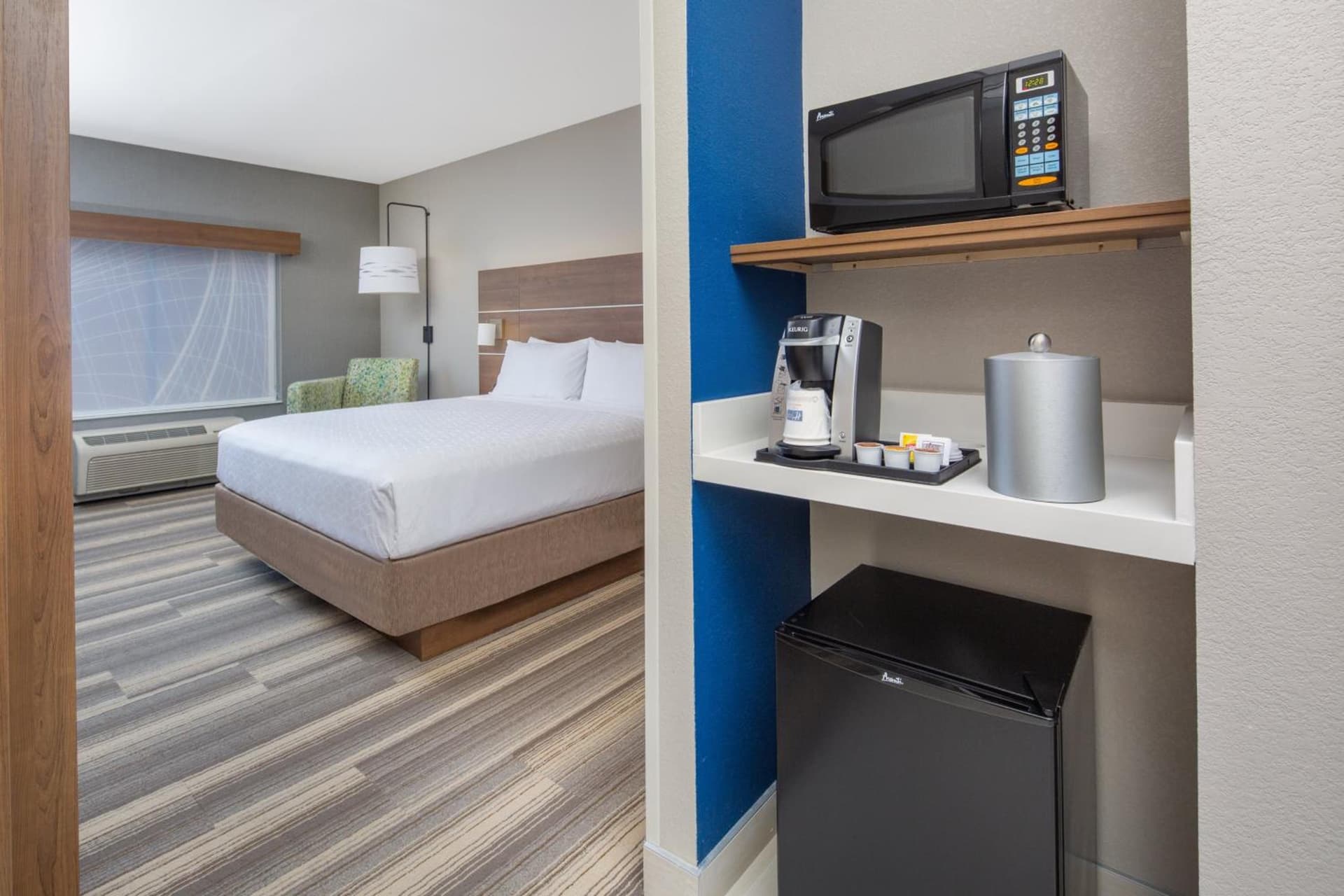Holiday Inn Express Surprise by IHG gallery photo in Surprise, AZ — image 11