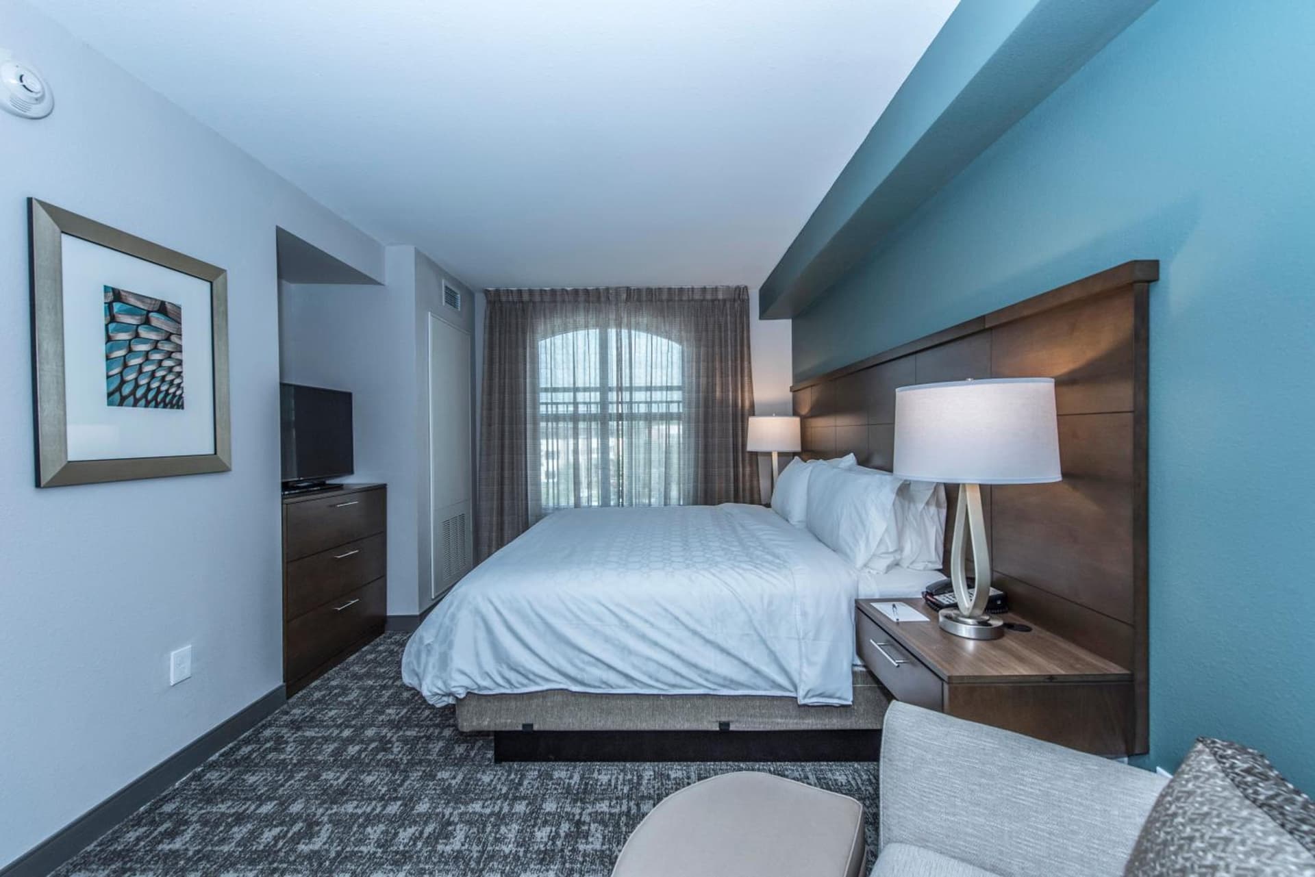 Staybridge Suites Charleston - Mount Pleasant by IHG gallery photo in Mount Pleasant, SC — image 21