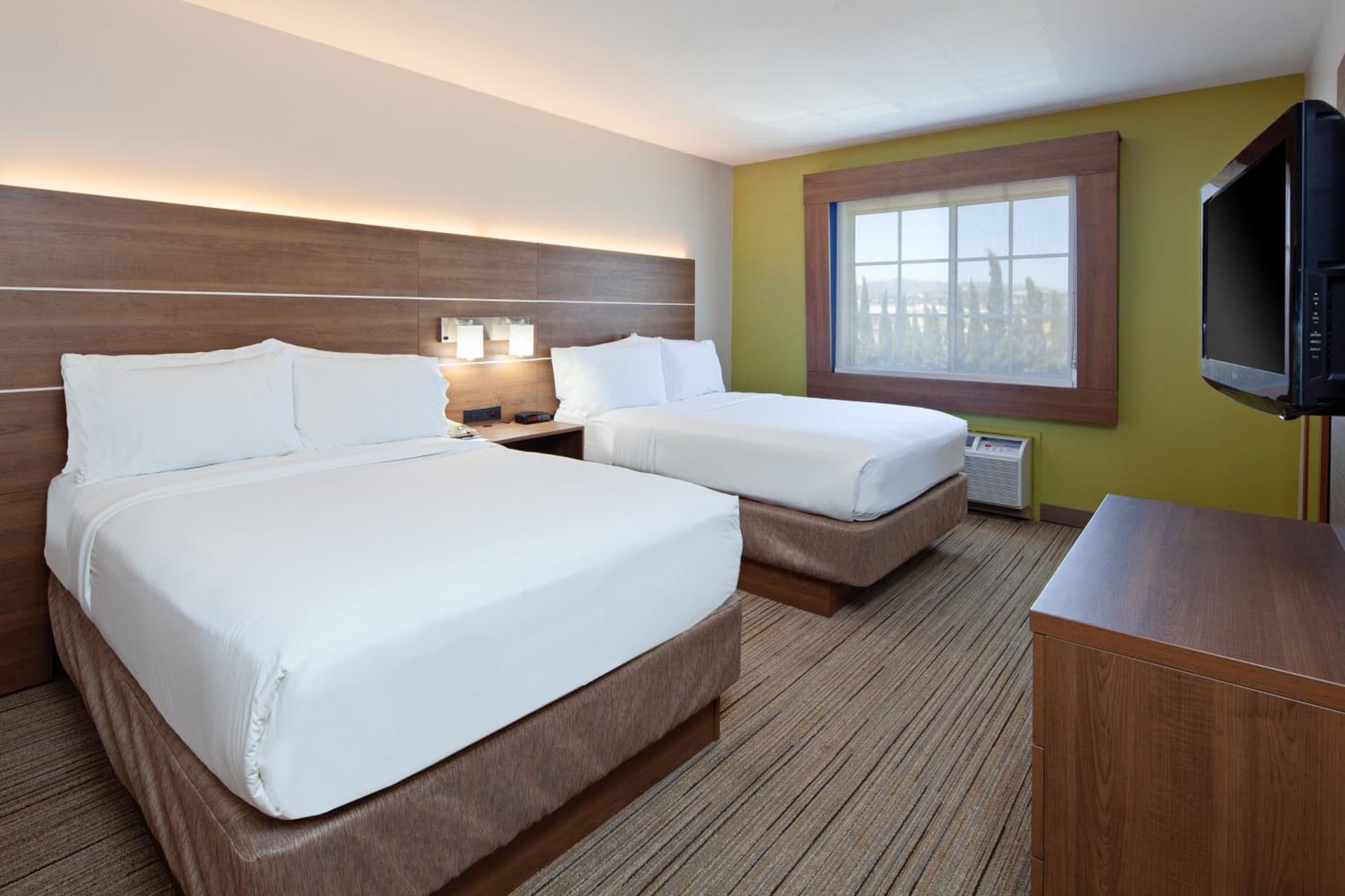 Holiday Inn Express Hotel & Suites San Diego-Escondido by IHG gallery photo in Escondido, CA — image 29