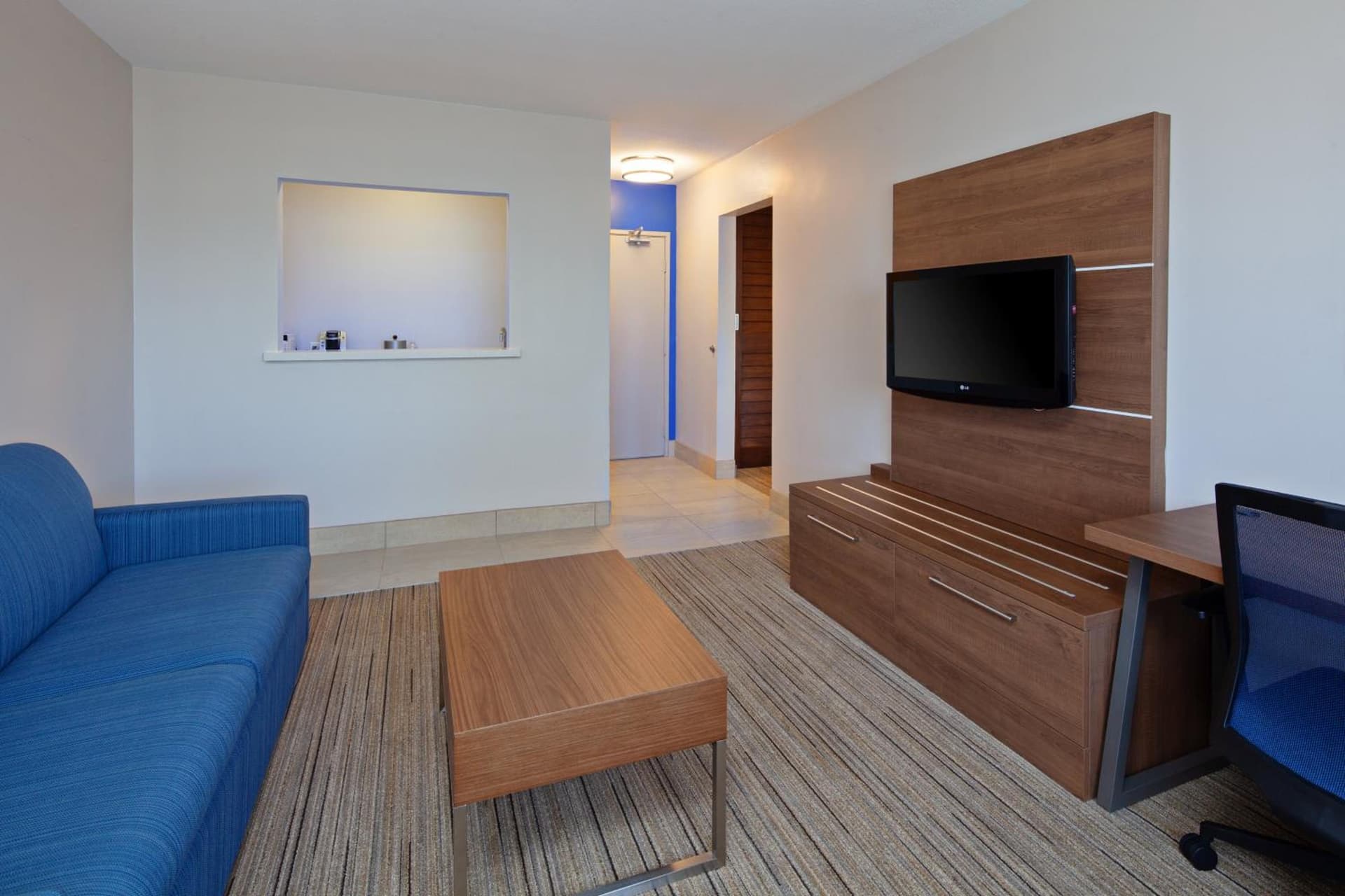 Holiday Inn Express Hotel & Suites San Diego-Escondido by IHG gallery photo in Escondido, CA — image 20