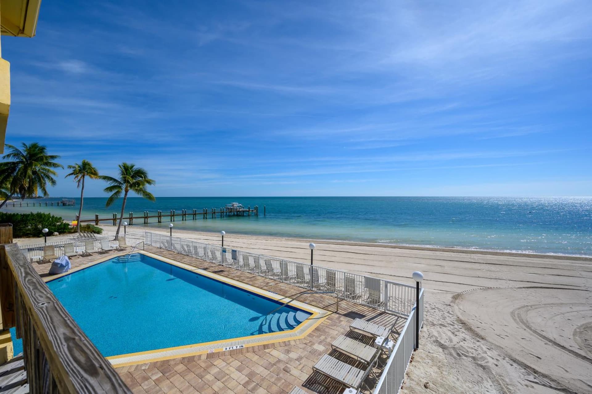 Coco Plum Beach & Tennis Club & Marina property views in Marathon, FL — gallery photo 3