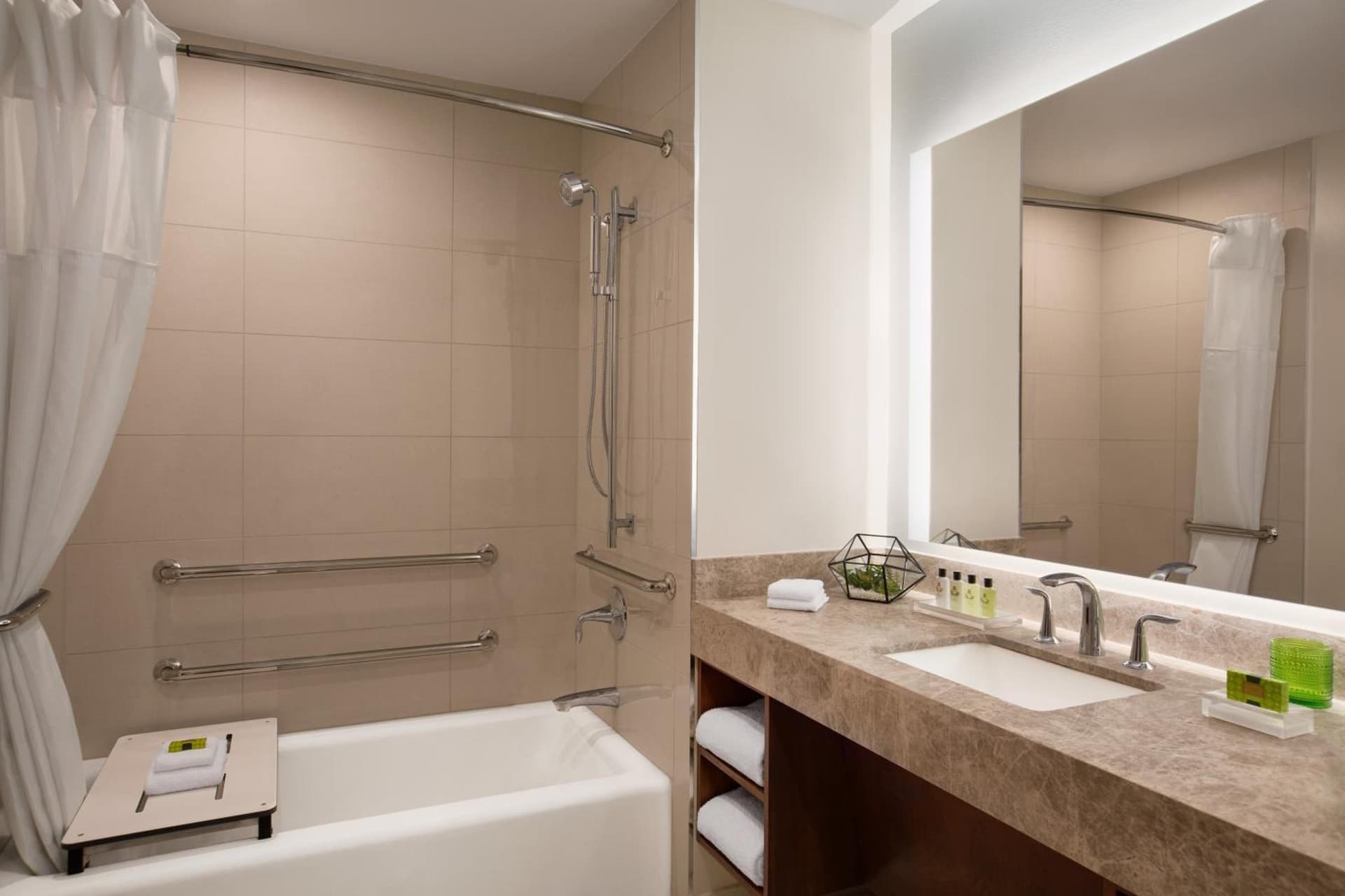 InterContinental Houston by IHG gallery photo in Houston, TX — image 43
