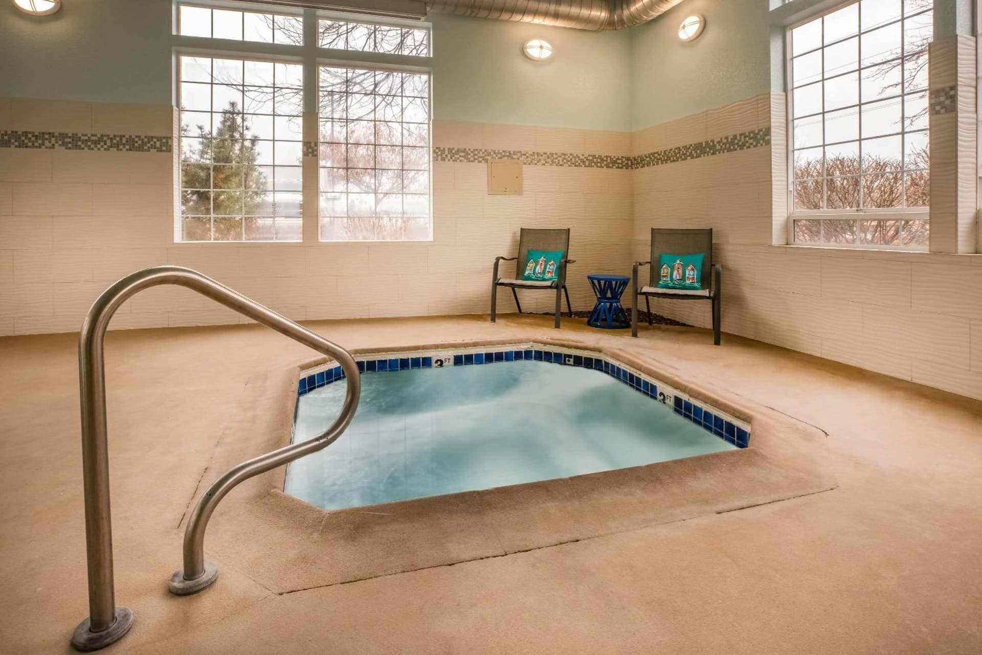 La Quinta Inn by Wyndham Bend property views in Bend, OR — gallery photo 3