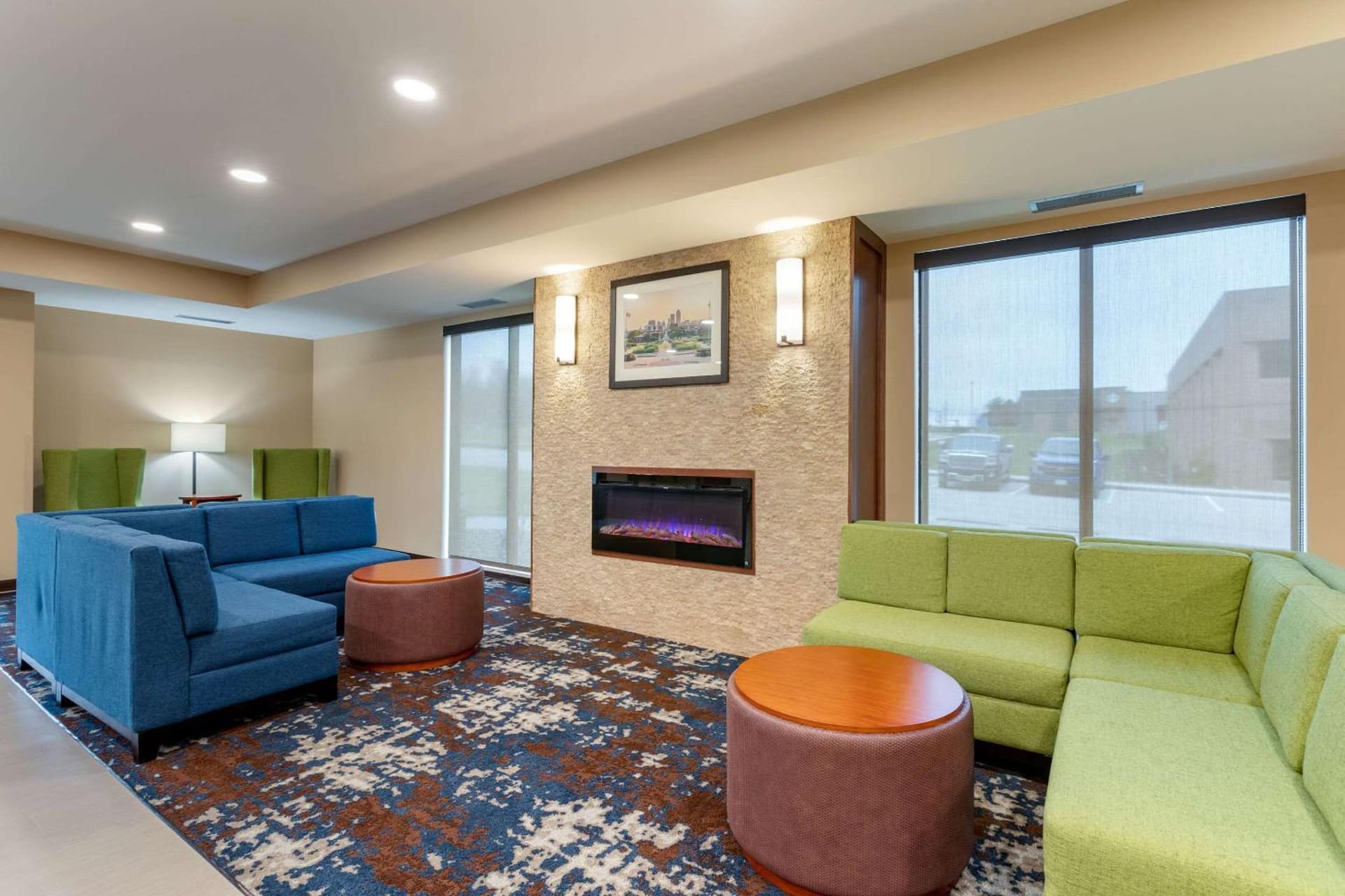 Comfort Inn & Suites West Des Moines property views in West Des Moines, IA — gallery photo 3