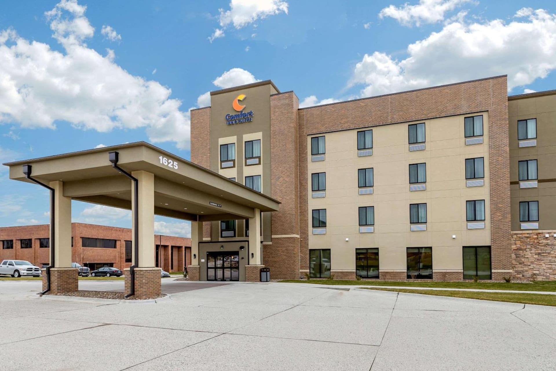Comfort Inn & Suites West Des Moines featured exterior or lobby in West Des Moines, IA — similar hotel
