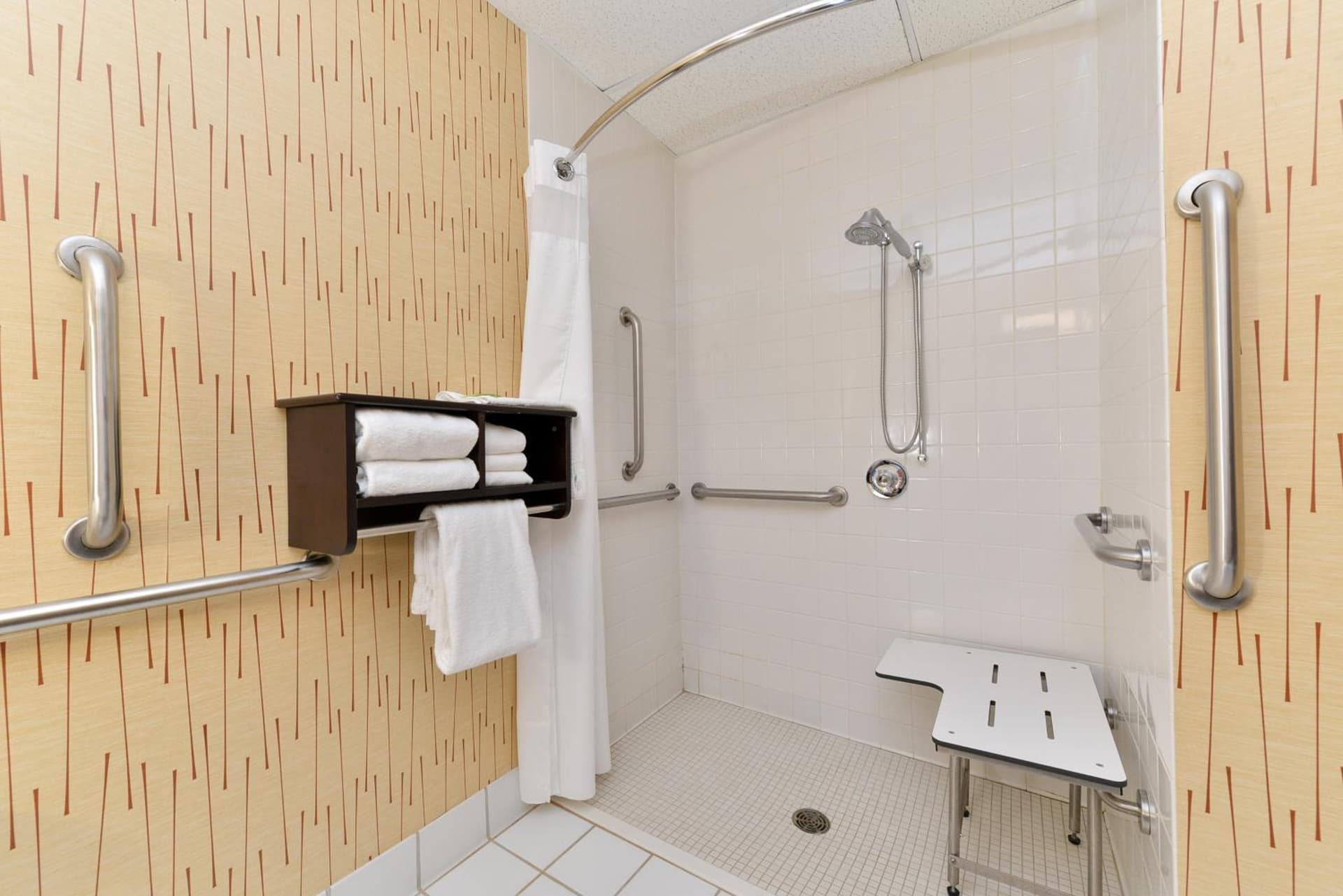 Holiday Inn Express St. Paul South - Inver Grove Heights by IHG gallery photo in Inver Grove Heights, MN — image 24