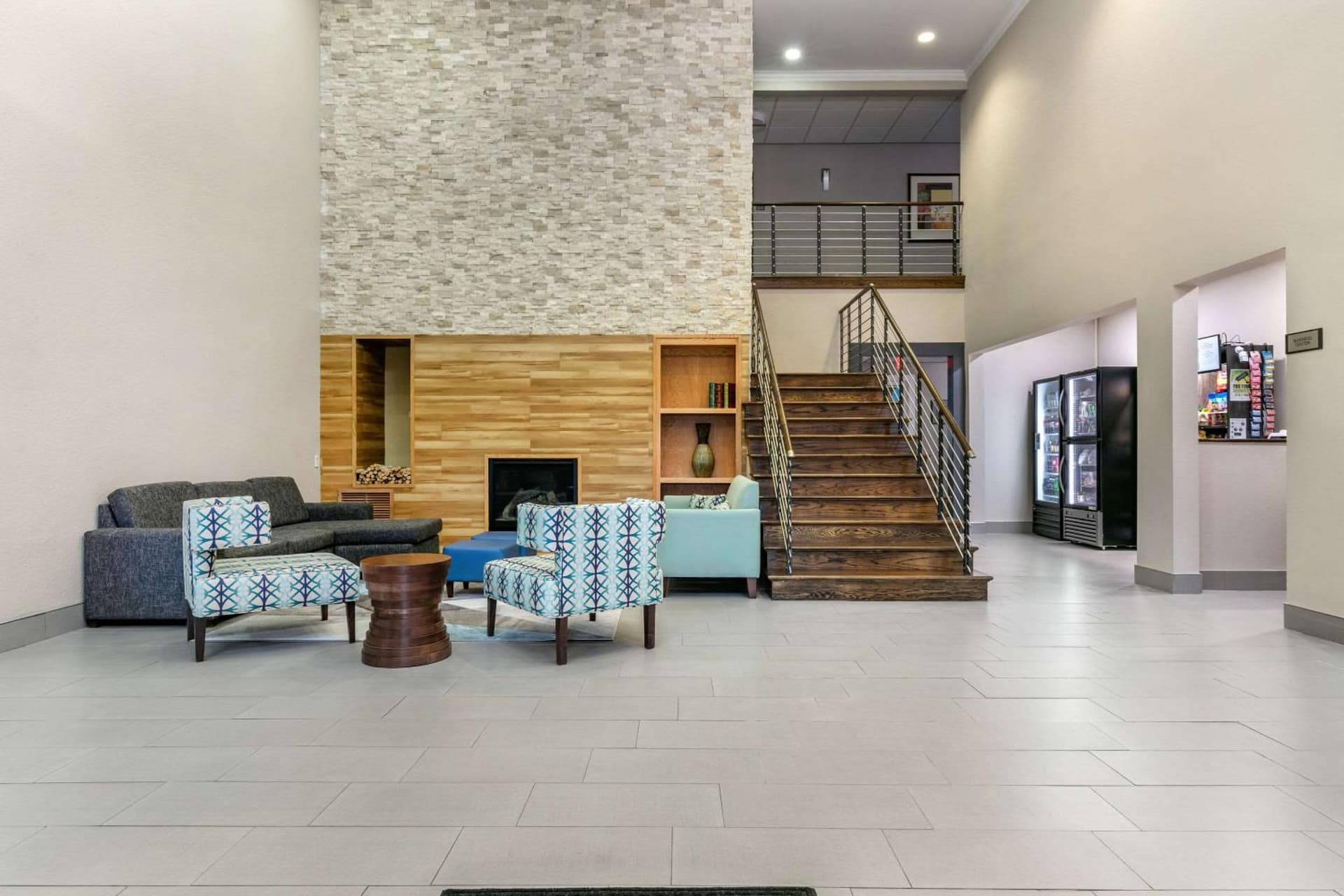 Clarion Pointe Columbus-Bradley Park gallery photo in Columbus, GA — image 32