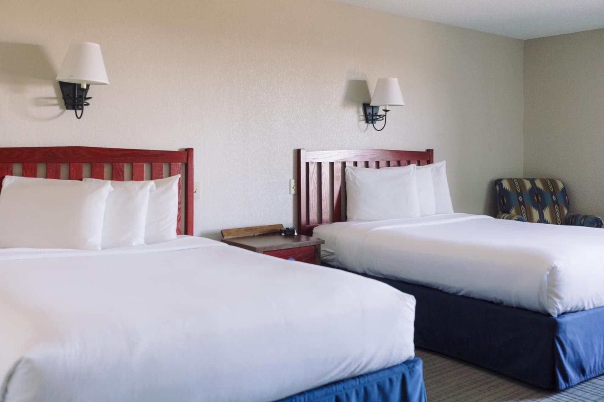 Wildwood Lodge & Suites gallery photo in Clive, IA — image 7
