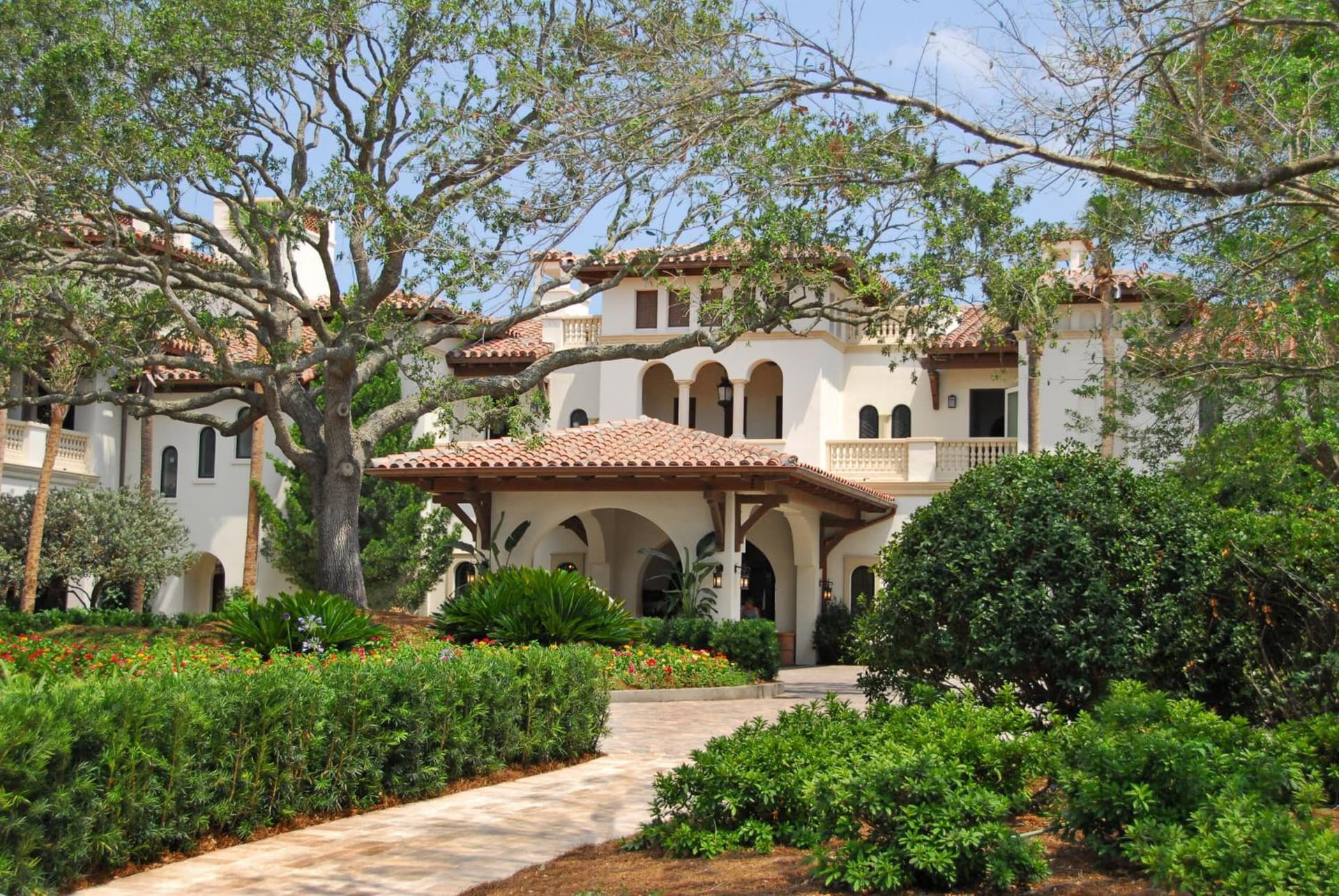 The Cloister featured exterior or lobby in Sea Island — similar hotel