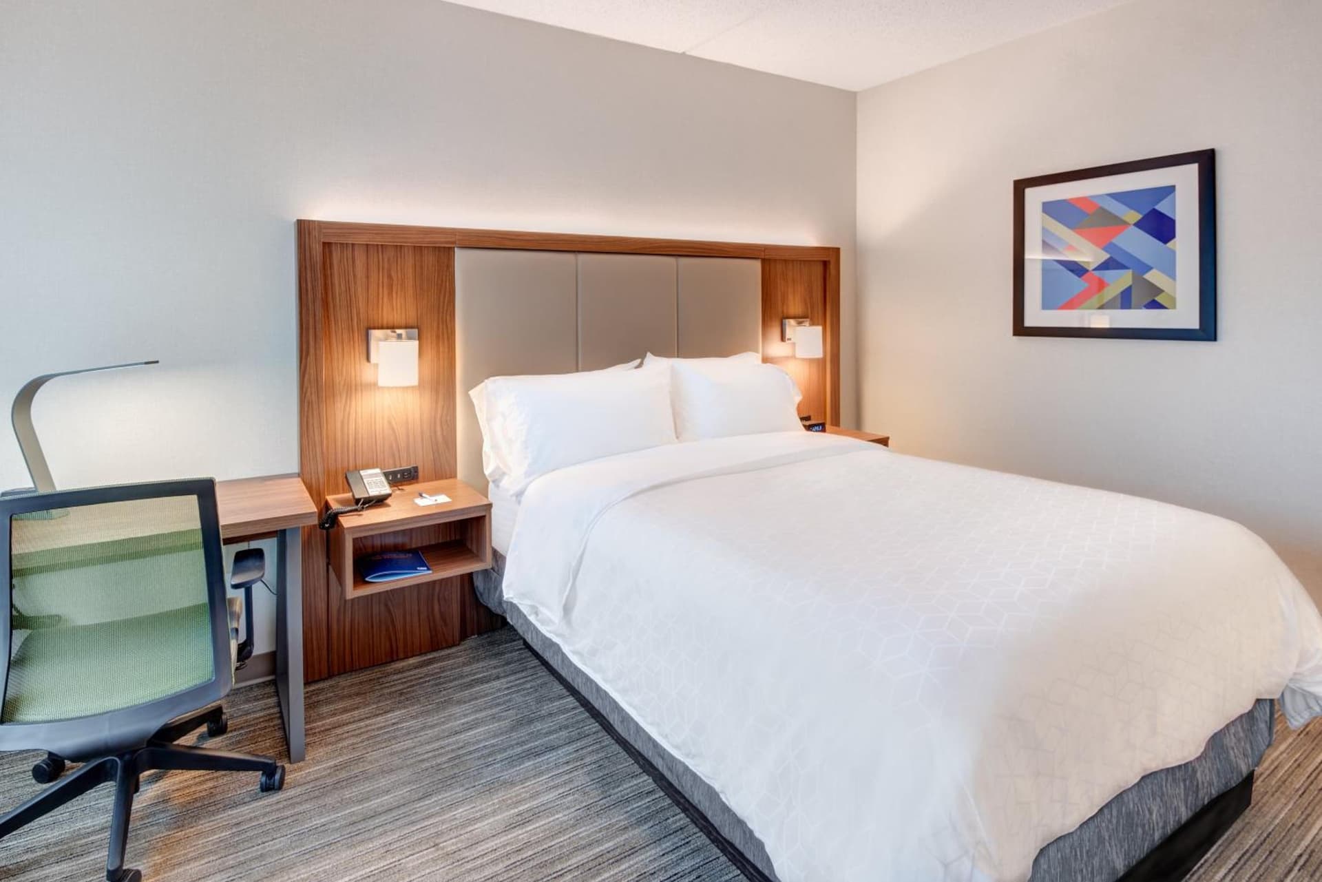 Holiday Inn Express & Suites West Long Branch - Eatontown by IHG gallery photo in West Long Branch, NJ — image 14