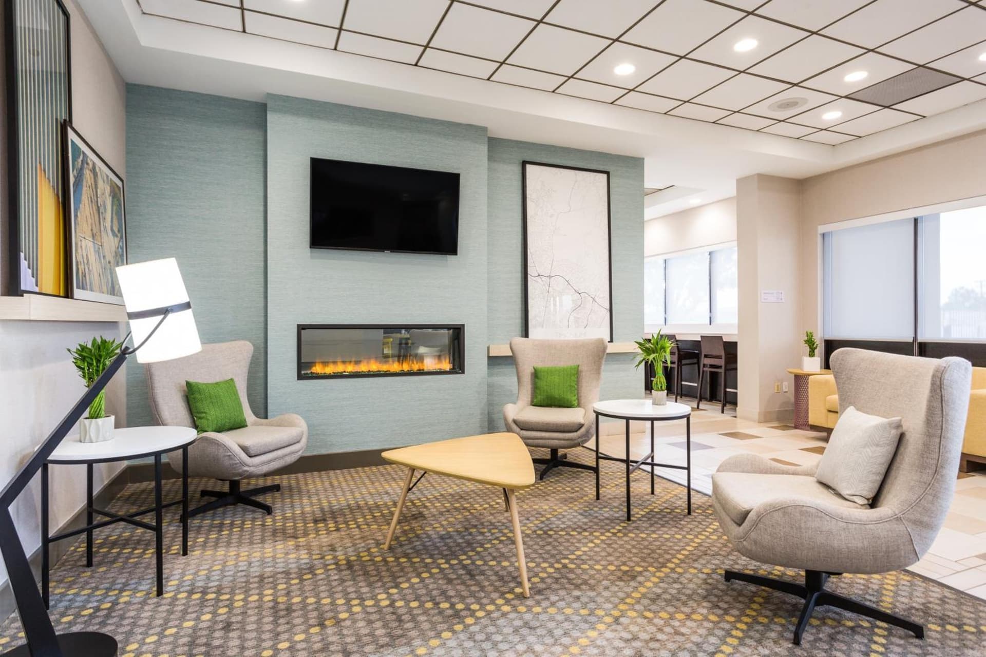 Holiday Inn Timonium by IHG interior in Timonium, MD — gallery photo 2