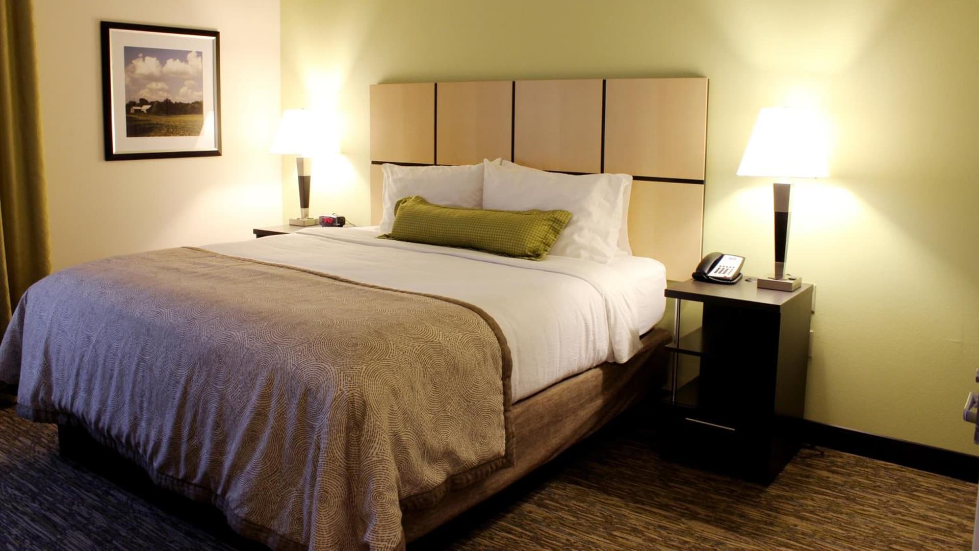 Candlewood Suites Sioux City - Southern Hills by IHG gallery photo in Sioux City, IA — image 22