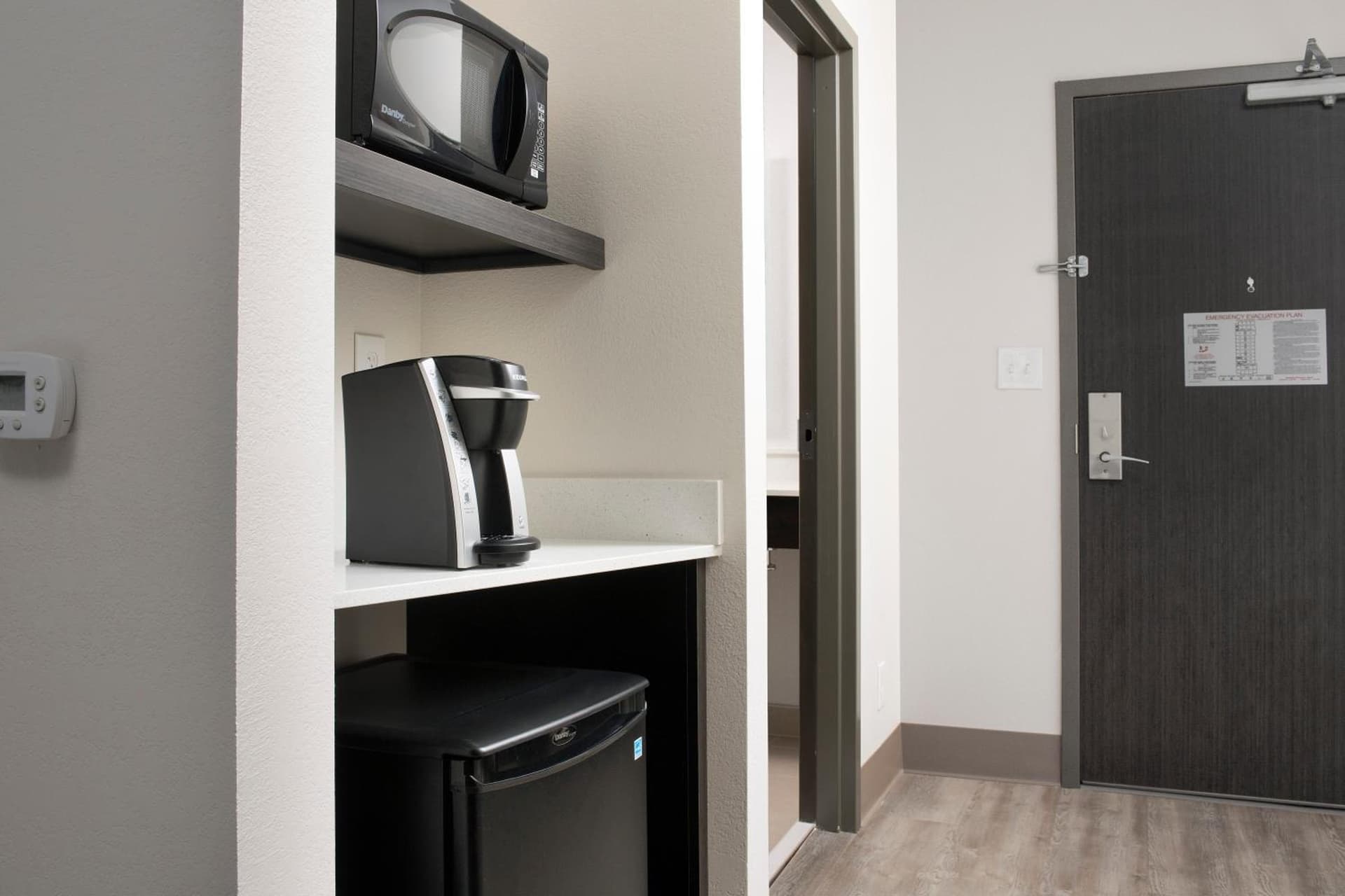 Holiday Inn Express Pensacola Downtown by IHG interior in Pensacola, FL — gallery photo 2
