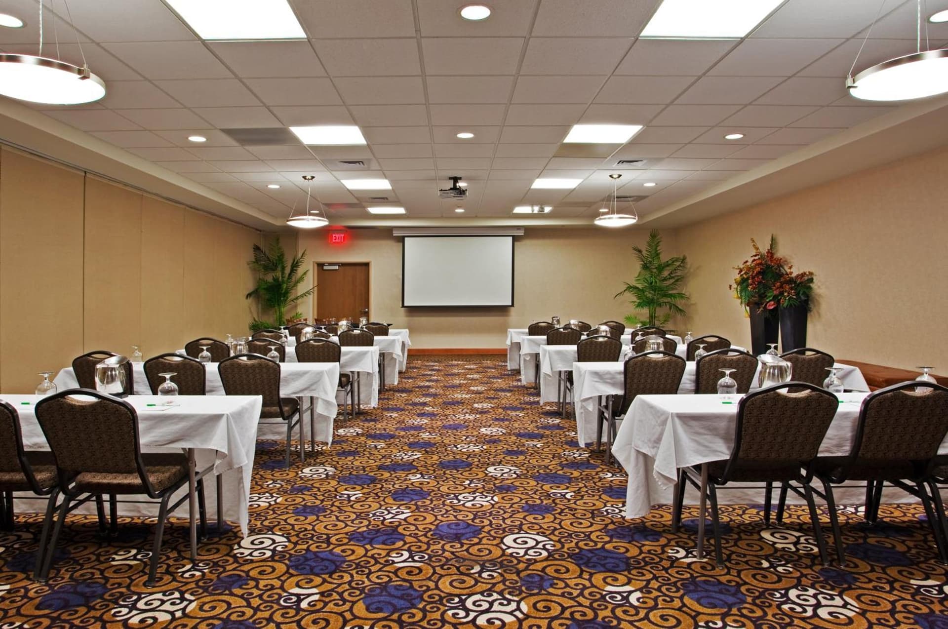 Holiday Inn Purdue - Fort Wayne by IHG gallery photo in Fort Wayne, IN — image 23