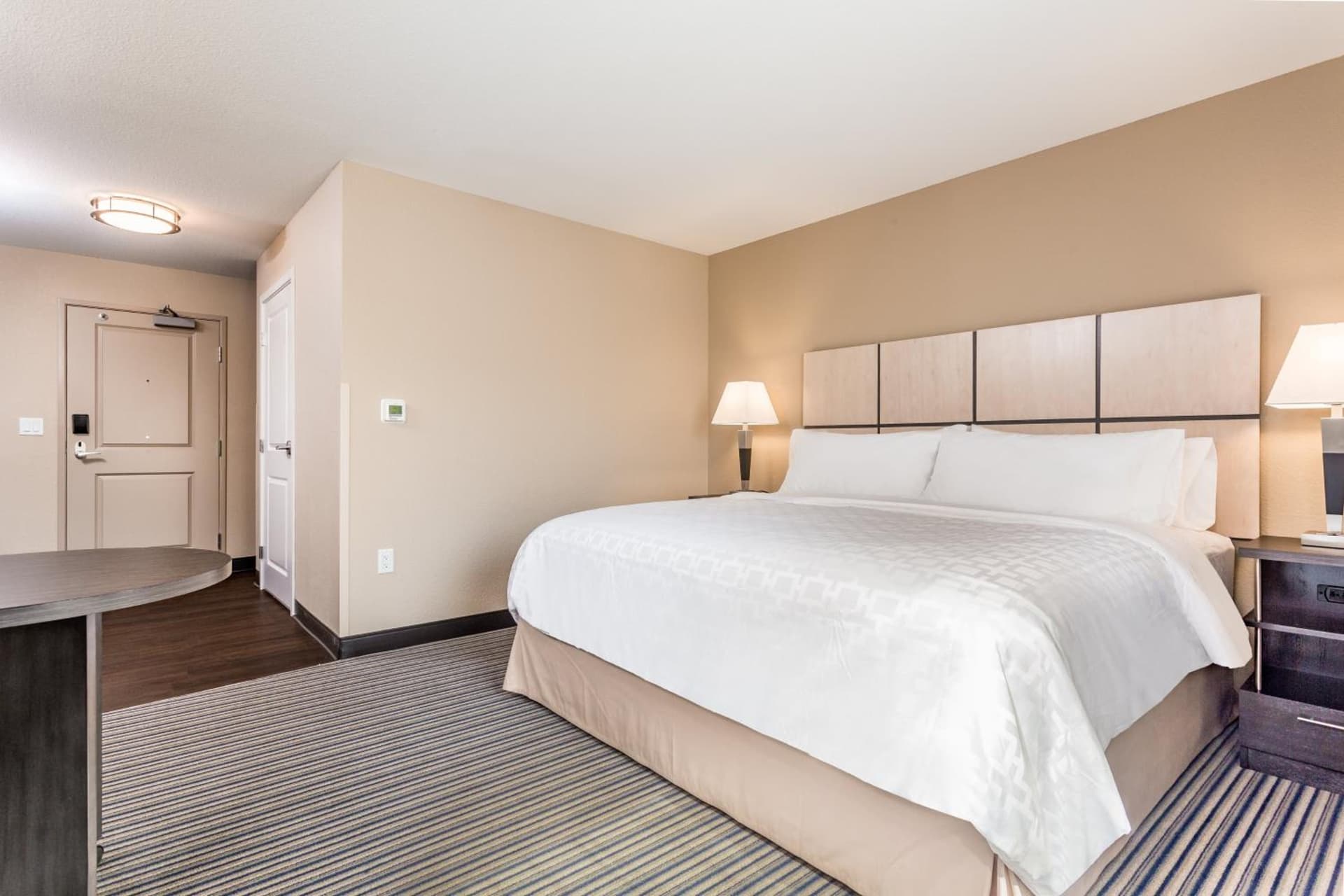 Candlewood Suites Eau Claire I-94 by IHG gallery photo in Eau Claire, WI — image 12