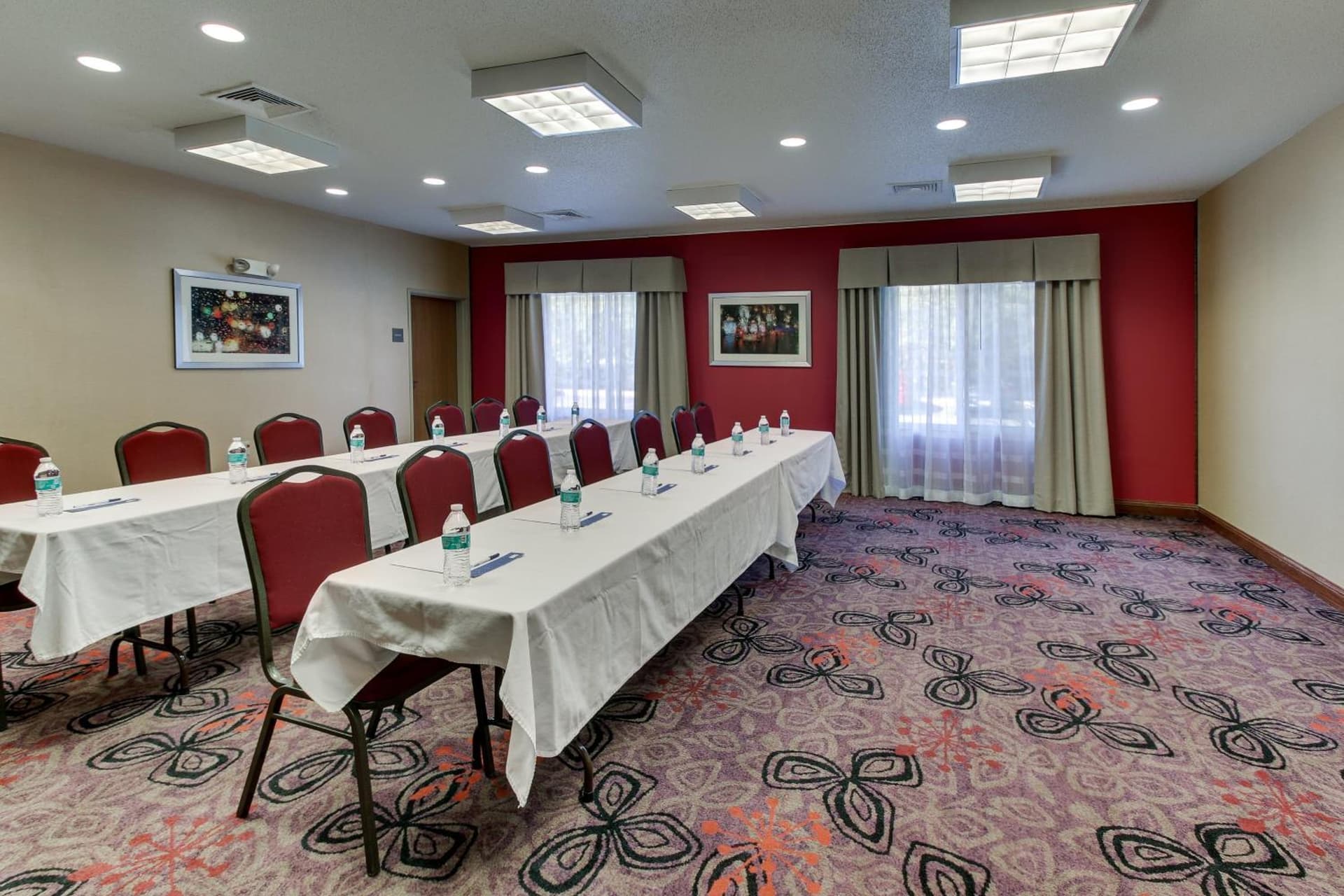 Holiday Inn Express Hotel & Suites Lancaster-Lititz by IHG gallery photo in Lititz, PA — image 62