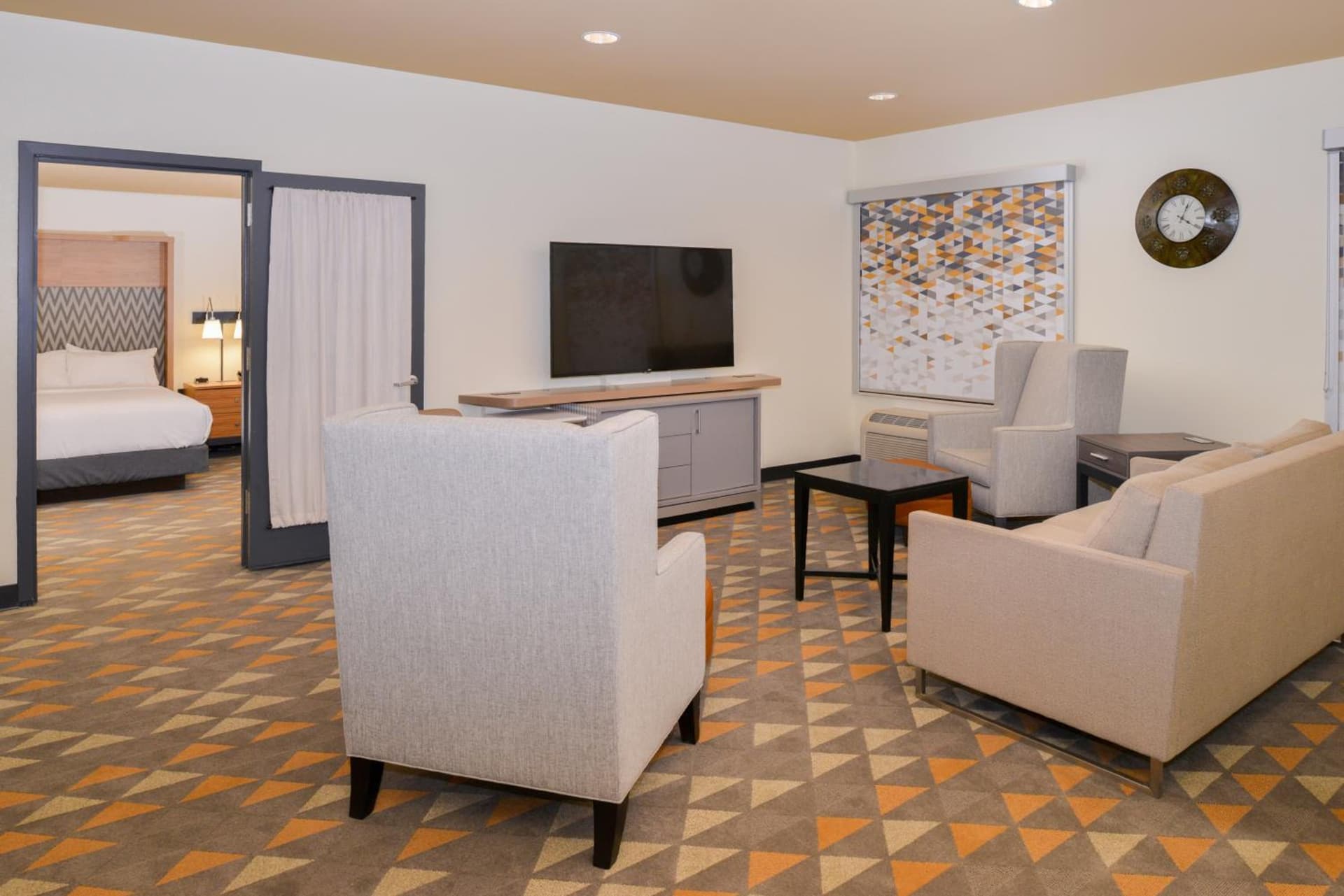 Holiday Inn Kansas City Airport by IHG gallery photo in Kansas City, KS — image 54