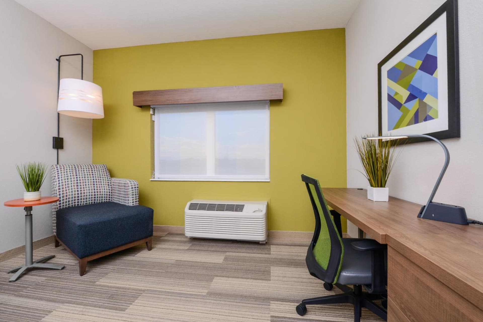 Holiday Inn Express & Suites - St. Petersburg - Madeira Beach by IHG gallery photo in St Petersburg, FL — image 20