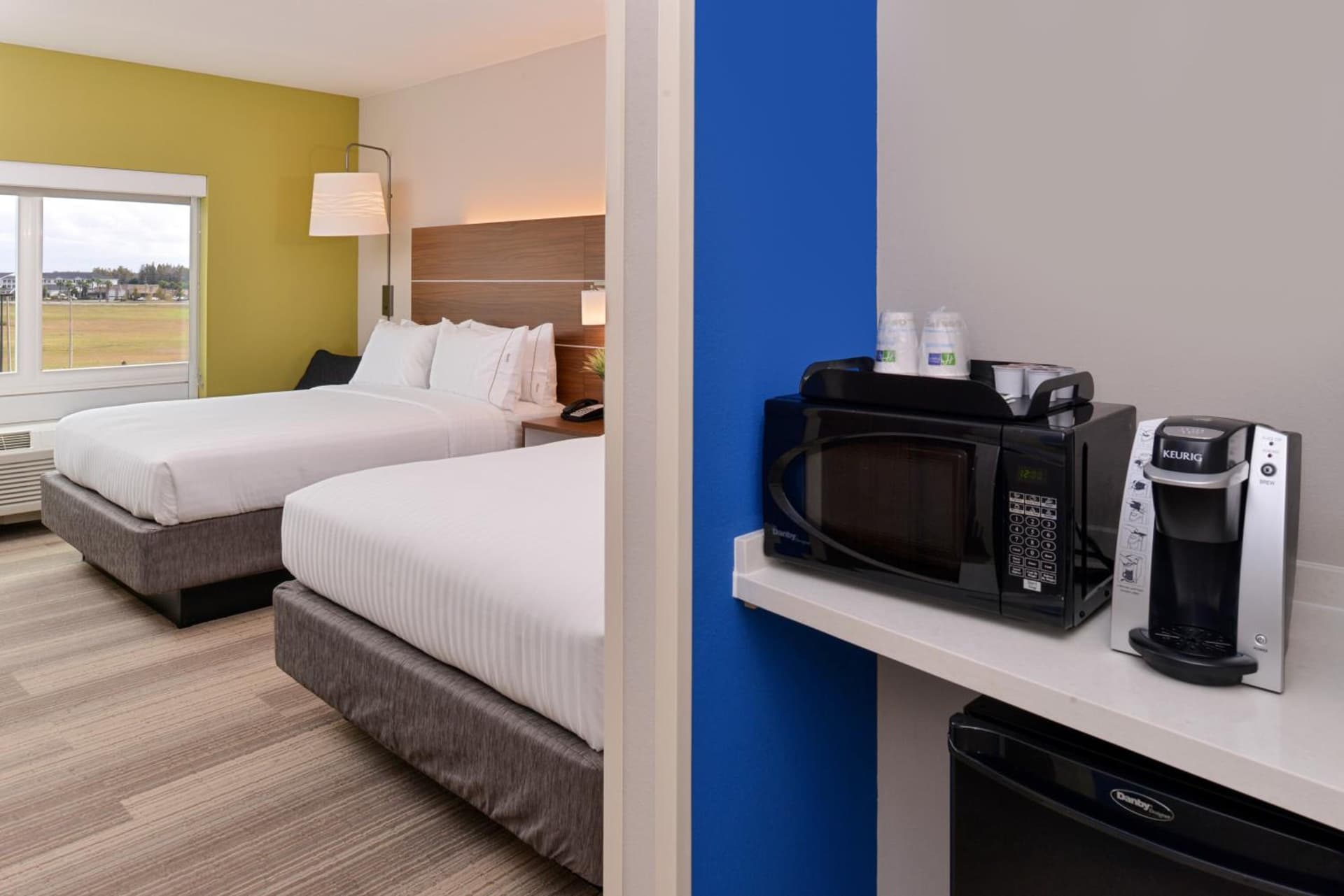 Holiday Inn Express & Suites - St. Petersburg - Madeira Beach by IHG gallery photo in St Petersburg, FL — image 64