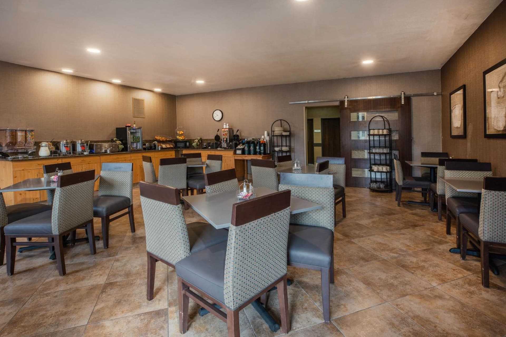 La Quinta by Wyndham Eugene gallery photo in Eugene, OR — image 25