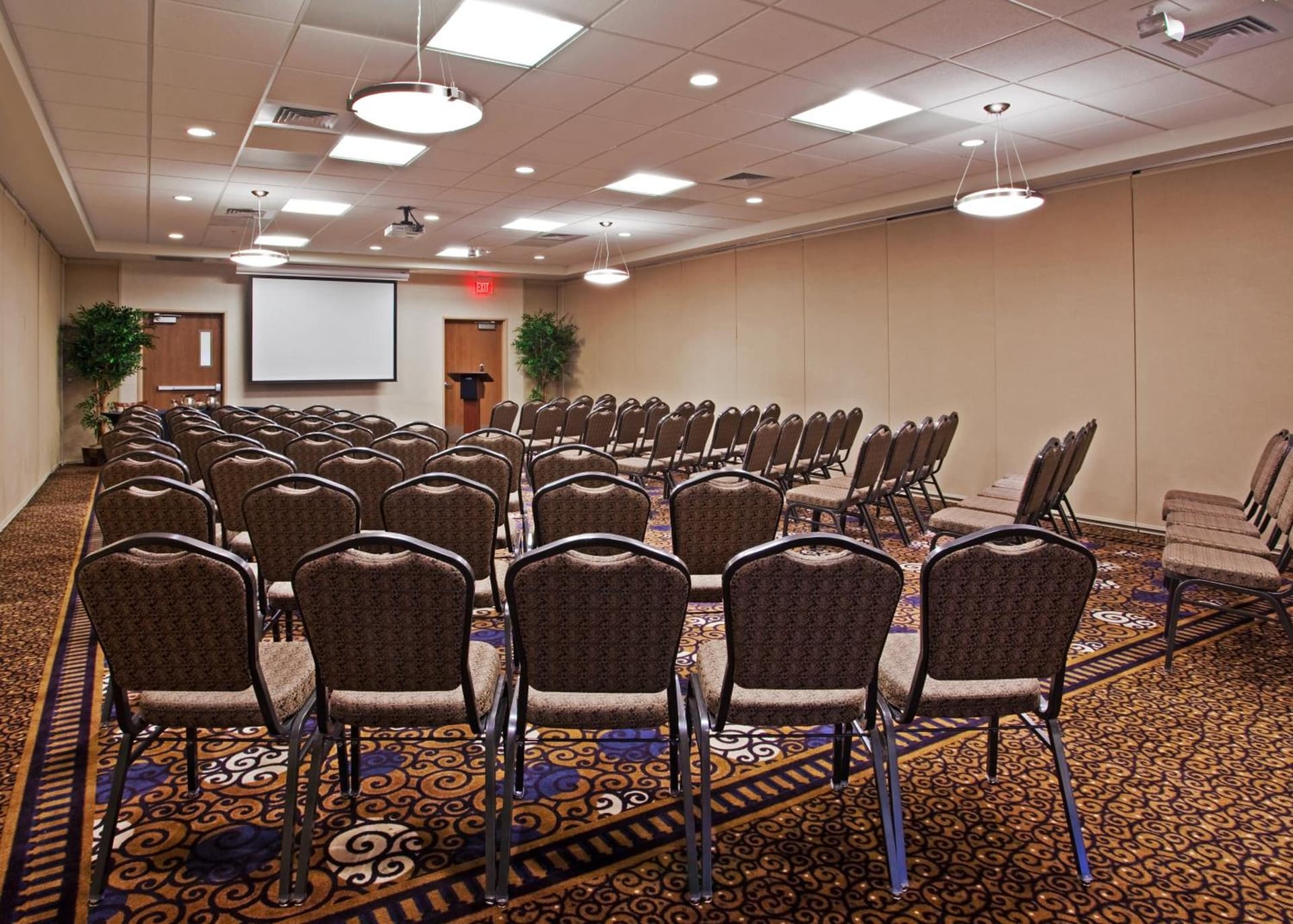 Holiday Inn Purdue - Fort Wayne by IHG gallery photo in Fort Wayne, IN — image 18