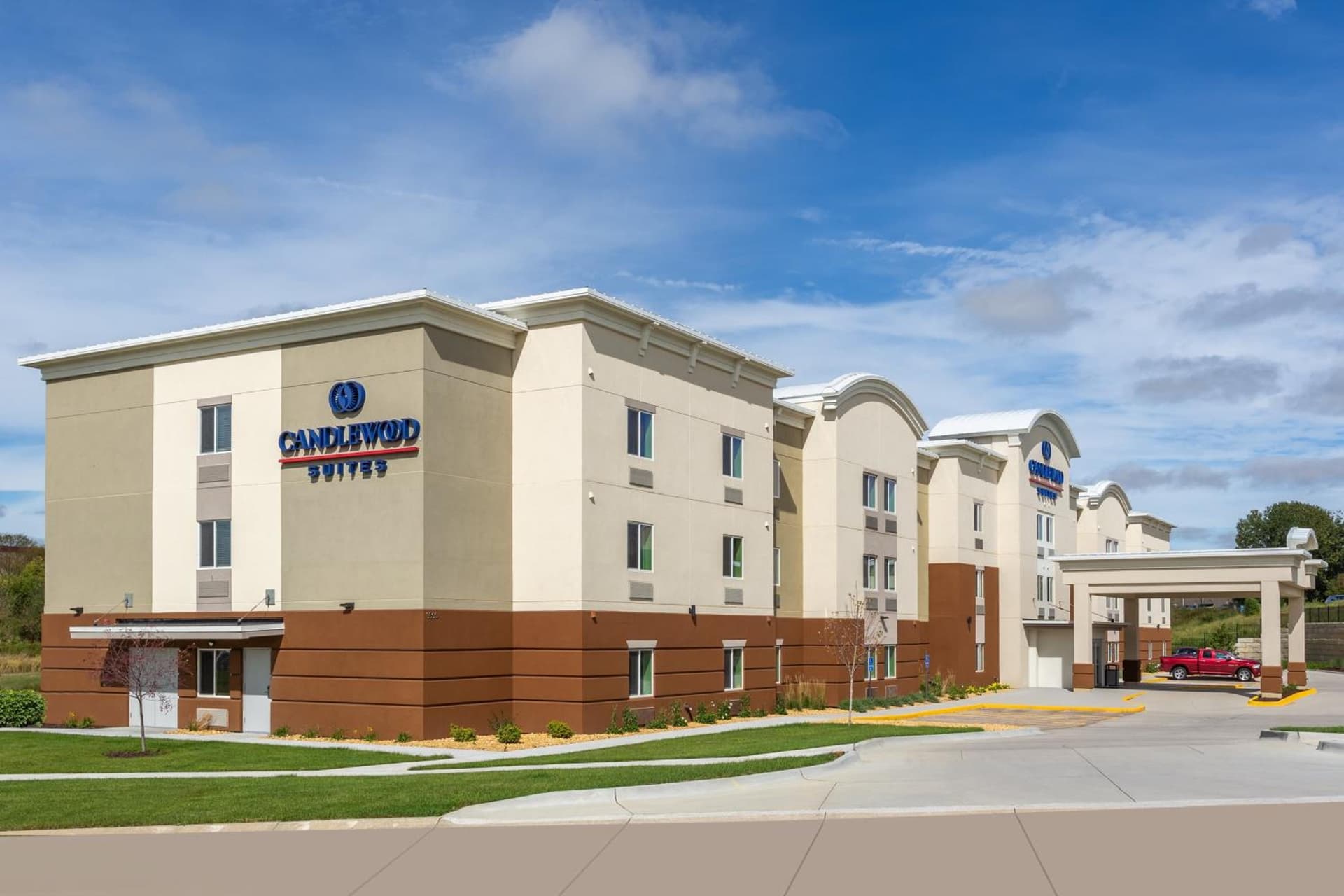 Candlewood Suites - Davenport by IHG — hotel in Davenport, Iowa