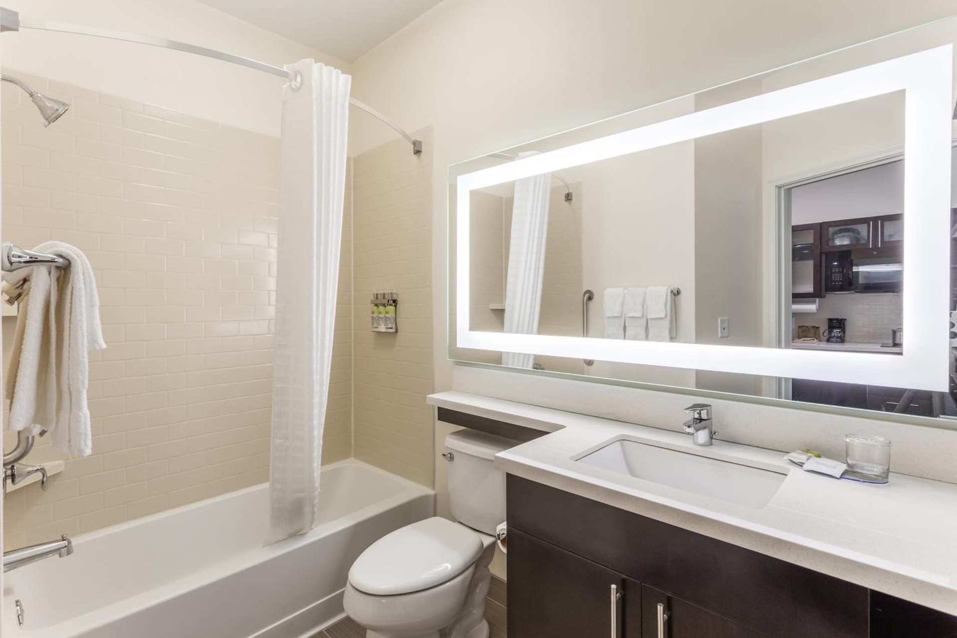 Candlewood Suites - Davenport by IHG gallery photo in Davenport, IA — image 16