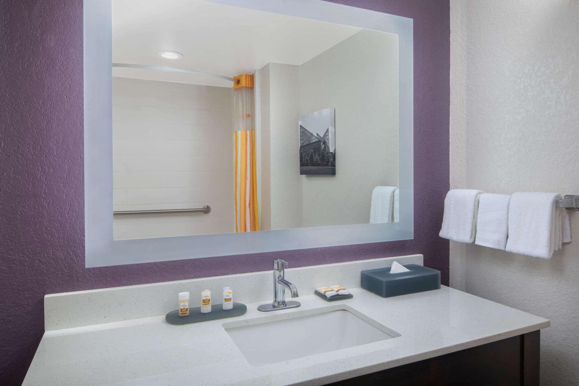La Quinta by Wyndham Chattanooga - East Ridge gallery photo in Chattanooga, TN — image 11