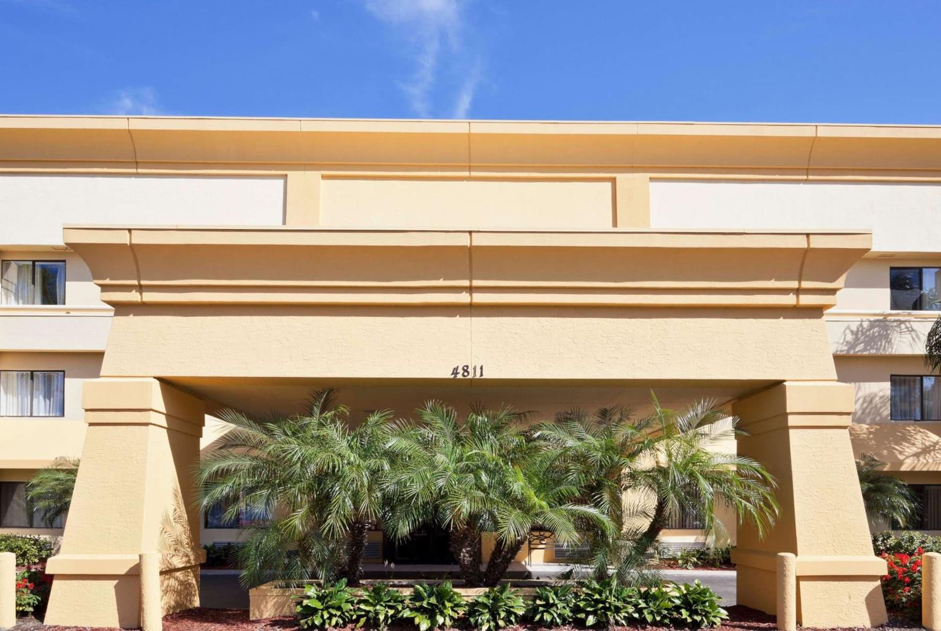 La Quinta by Wyndham Tampa Fairgrounds - Casino featured exterior or lobby in Tampa, FL — similar hotel