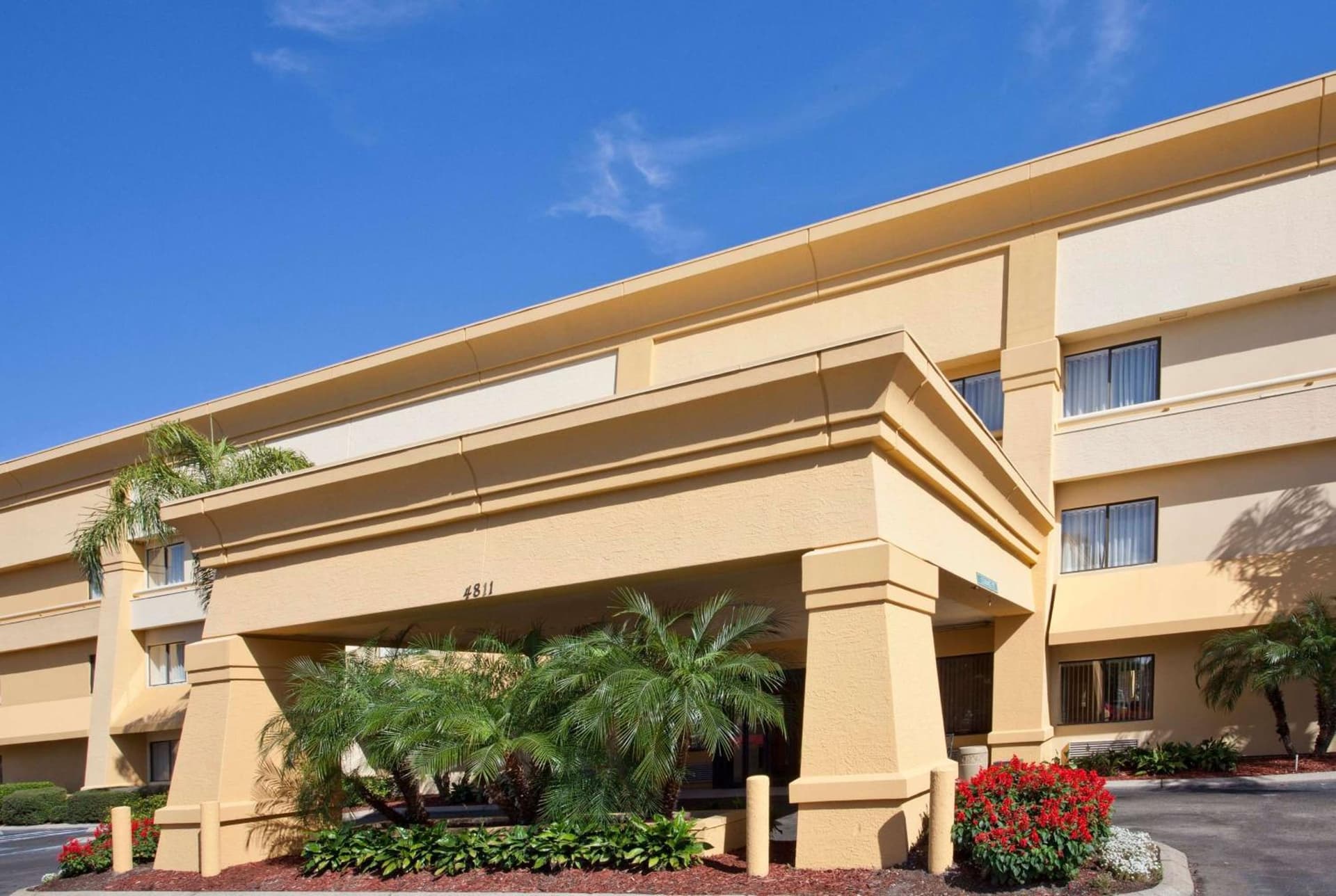 La Quinta by Wyndham Tampa Fairgrounds - Casino gallery photo in Tampa, FL — image 32