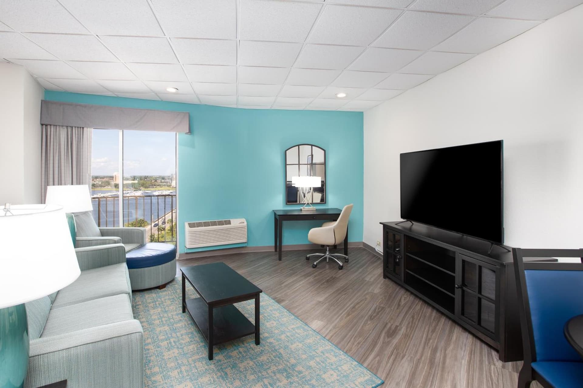 Holiday Inn Charleston-Riverview by IHG gallery photo in Charleston, SC — image 19