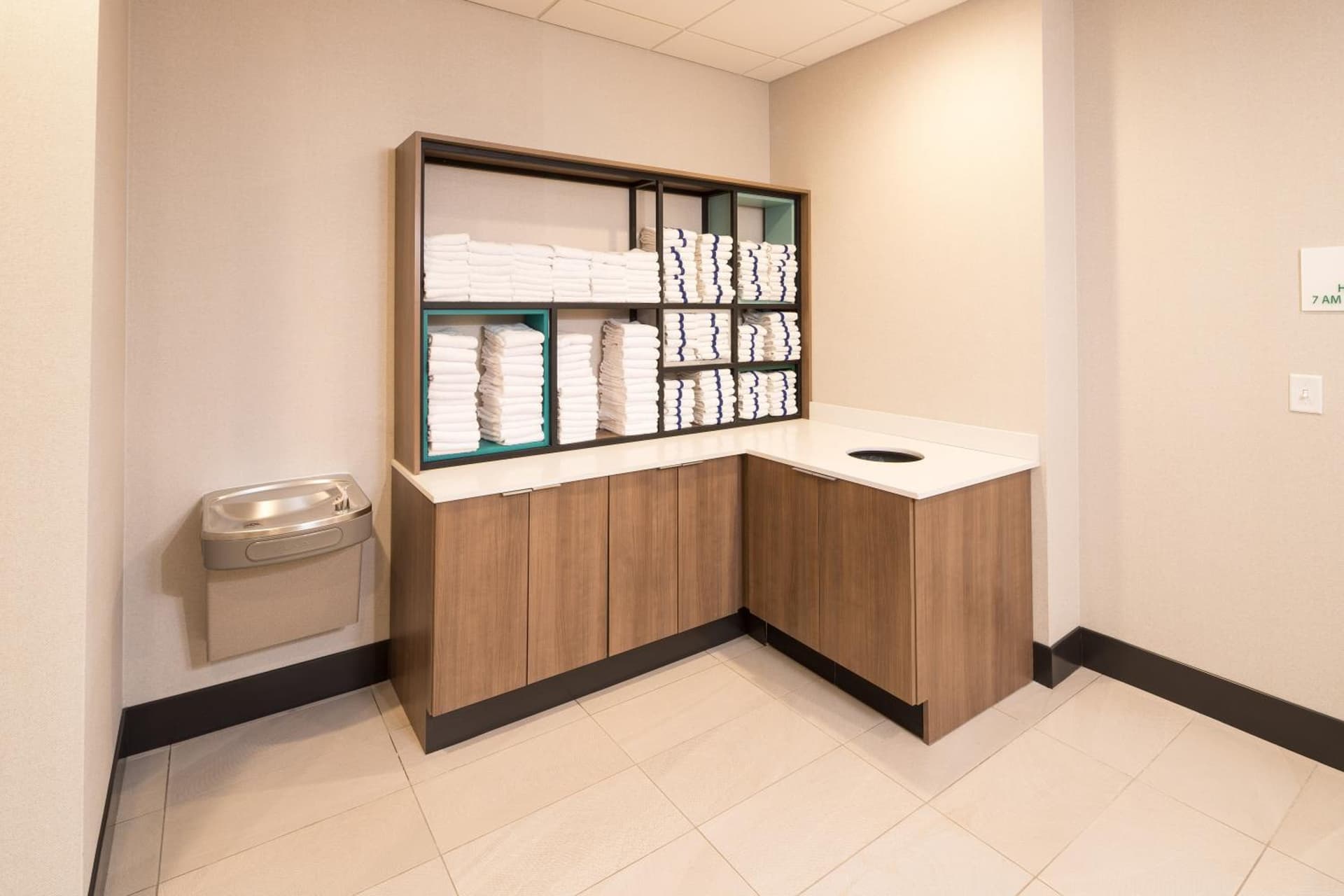 Holiday Inn & Suites Kalamazoo West gallery photo in Kalamazoo, MI — image 13