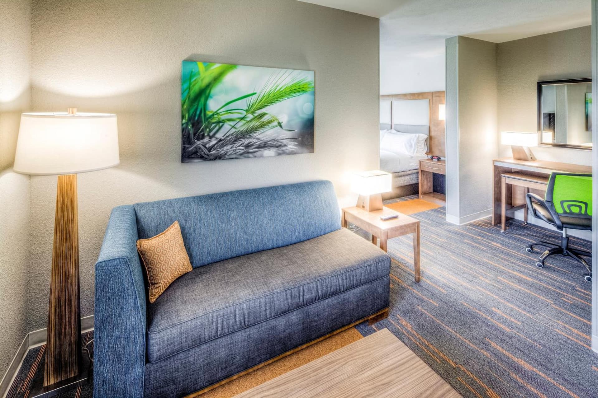 Holiday Inn Express & Suites Cleveland/Westlake by IHG gallery photo in Westlake, OH — image 15