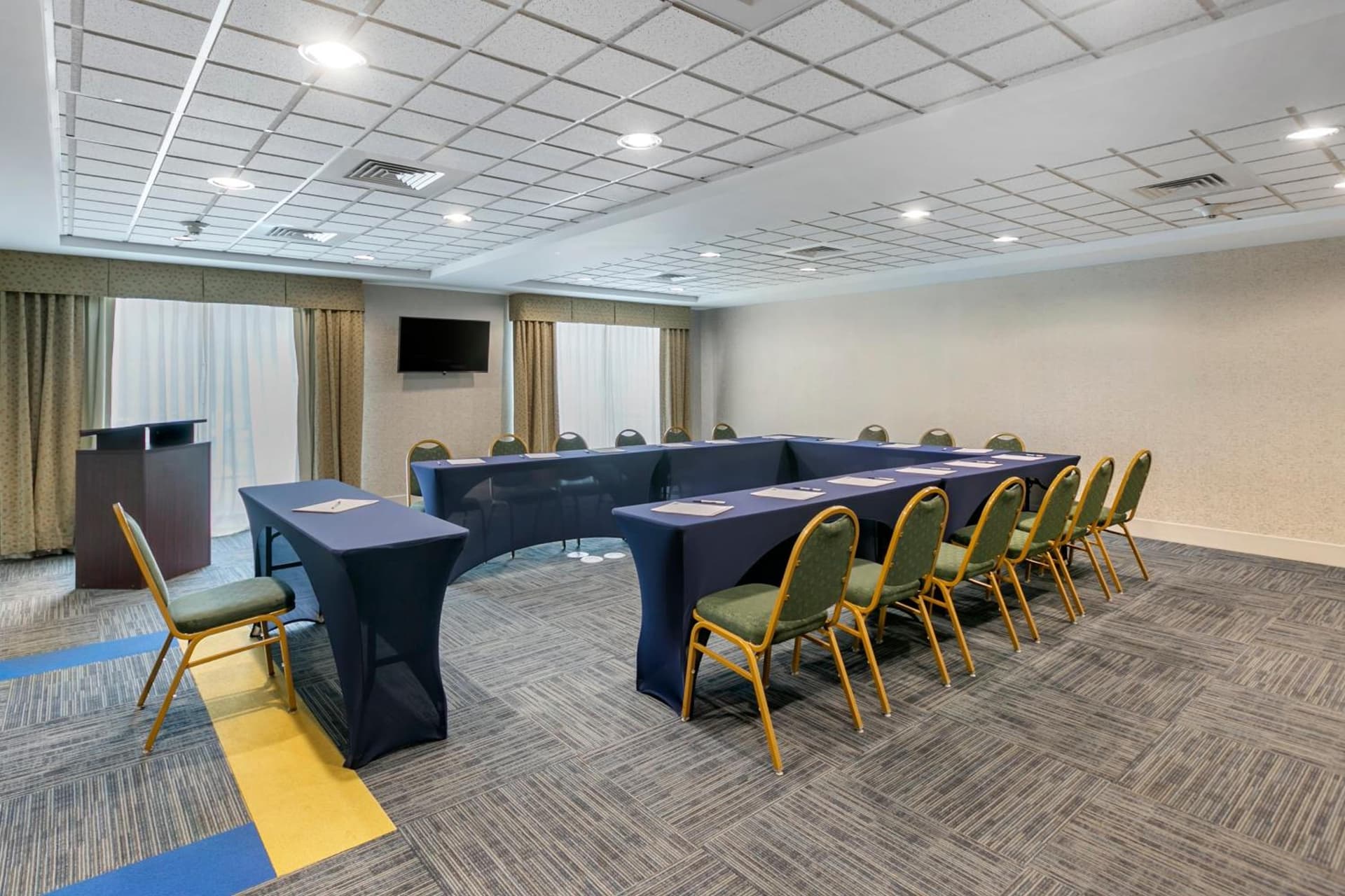 Holiday Inn Express Mount Arlington by IHG gallery photo in Mount Arlington, NJ — image 24