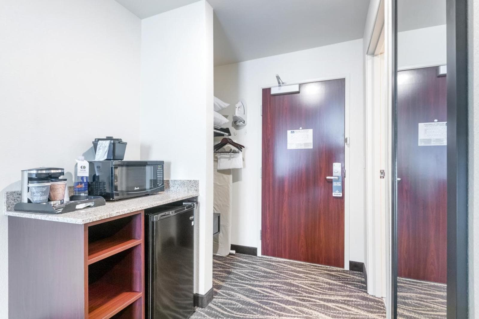 Cobblestone Hotel & Suites - Janesville gallery photo in Janesville, WI — image 47