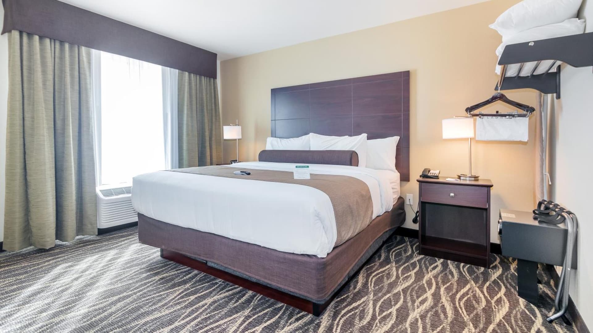 Cobblestone Hotel & Suites - Janesville gallery photo in Janesville, WI — image 36