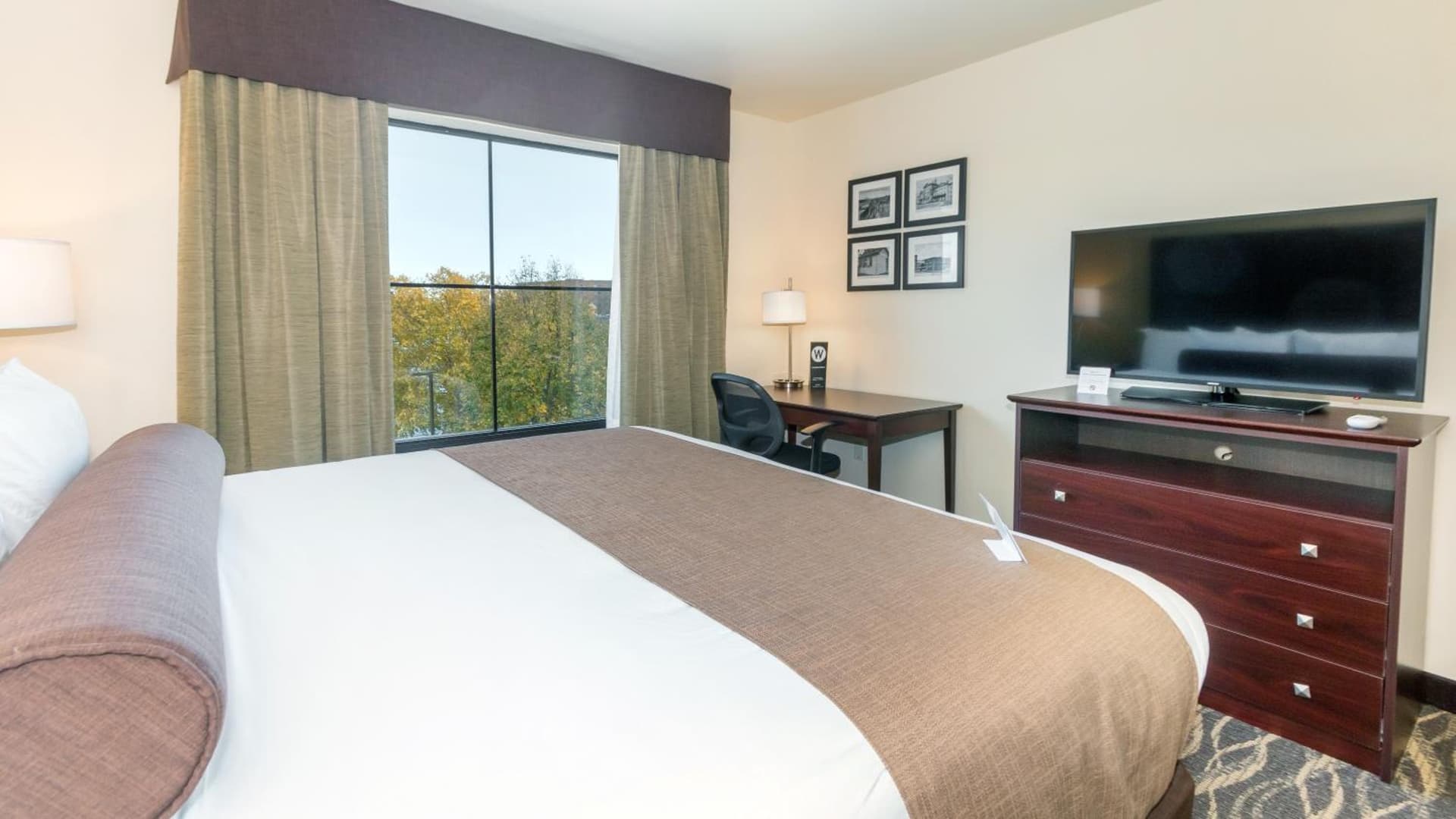 Cobblestone Hotel & Suites - Janesville gallery photo in Janesville, WI — image 6