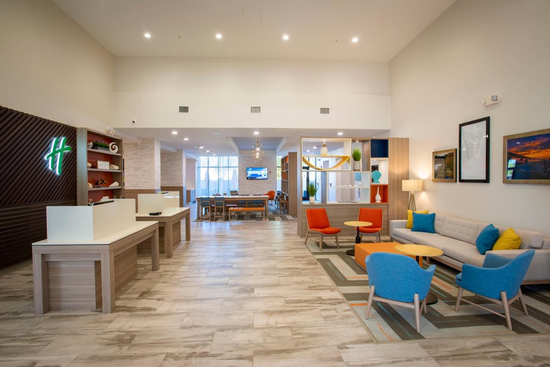 Holiday Inn Pensacola - University Area by IHG property views in Pensacola, FL — gallery photo 3