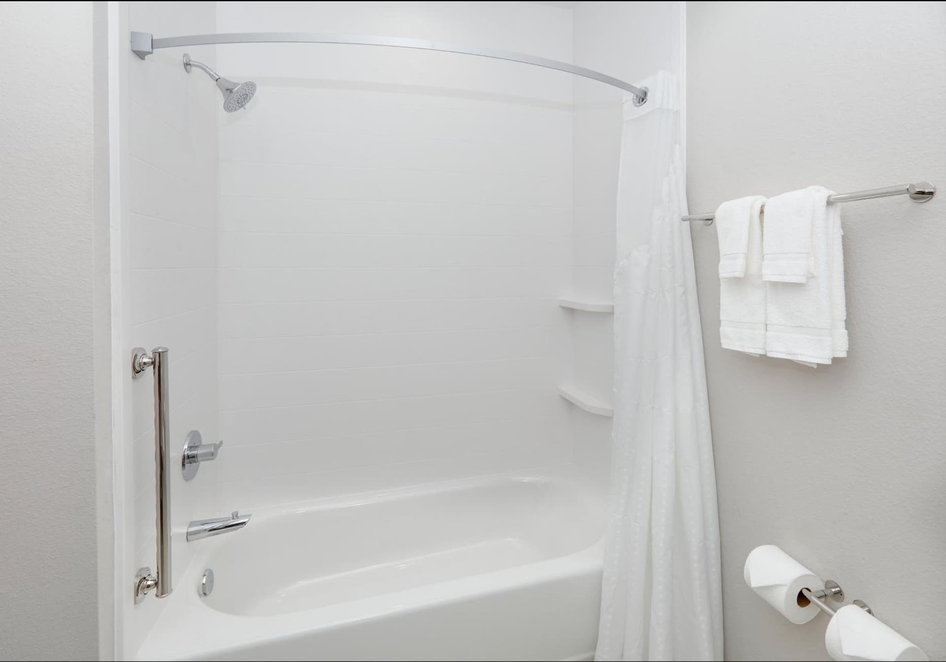 Holiday Inn Express & Suites - Plano - The Colony by IHG gallery photo in The Colony, TX — image 39