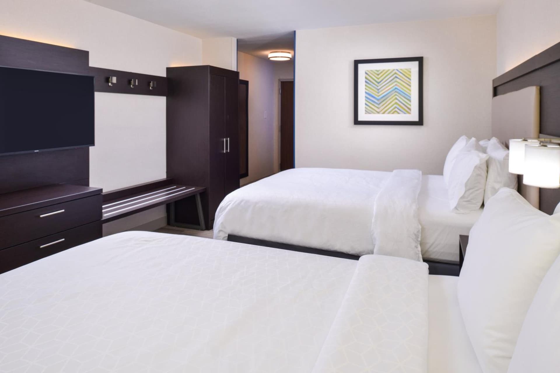Holiday Inn Express & Suites - Shreveport - Downtown by IHG interior in Shreveport, LA — gallery photo 2
