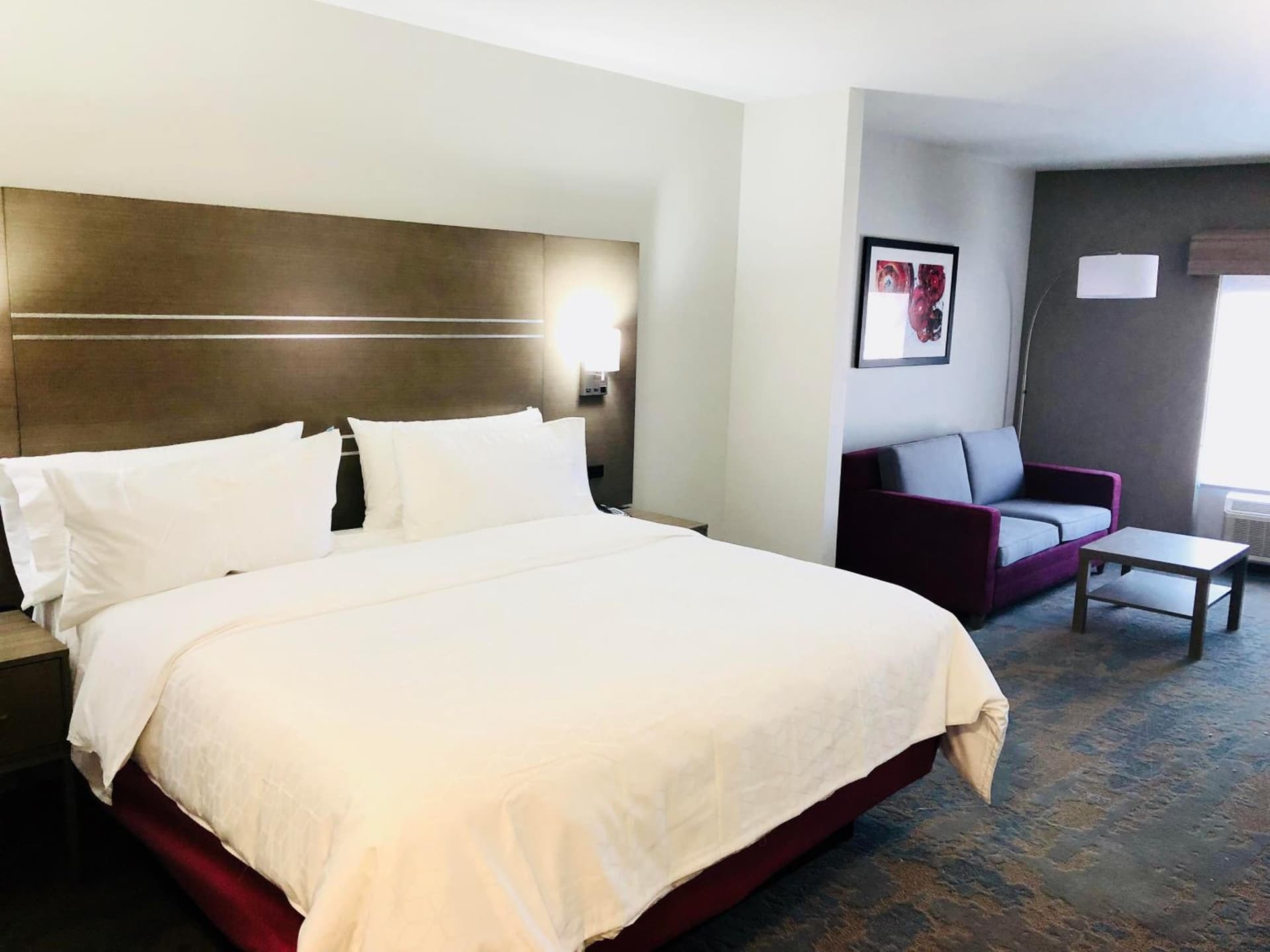 Holiday Inn Express & Suites Memphis Arpt Elvis Presley Blv by IHG gallery photo in Memphis, TN — image 4